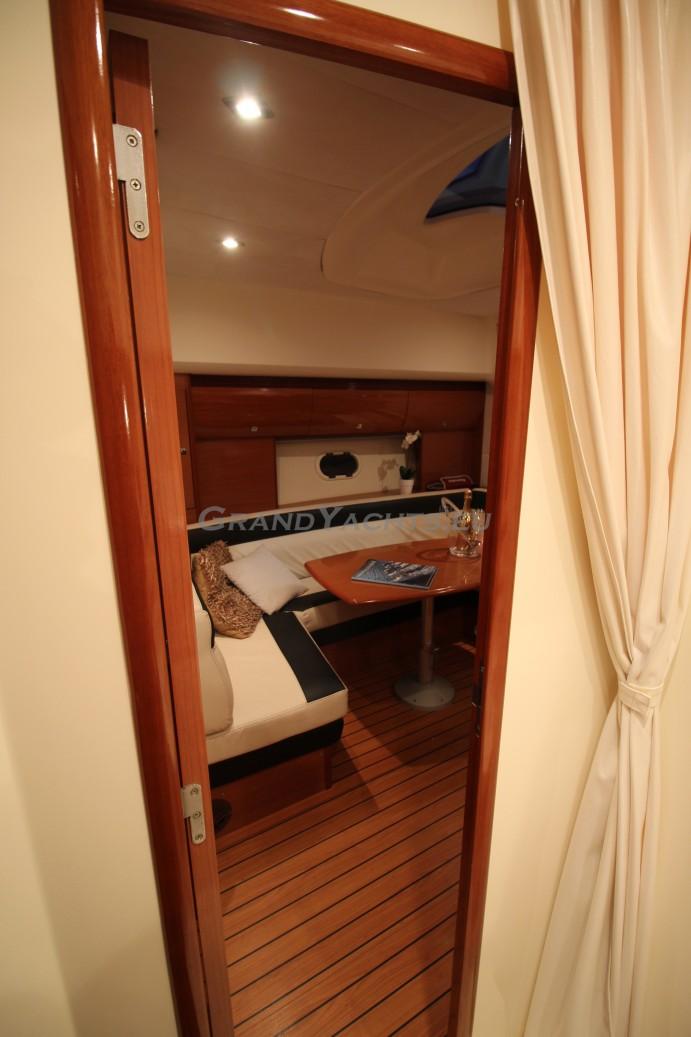 2008 Prestige 42S large 68