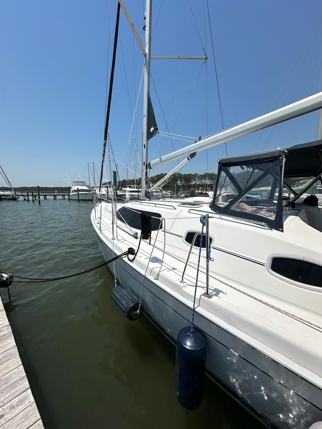 Newport RI Yacht Brokerage