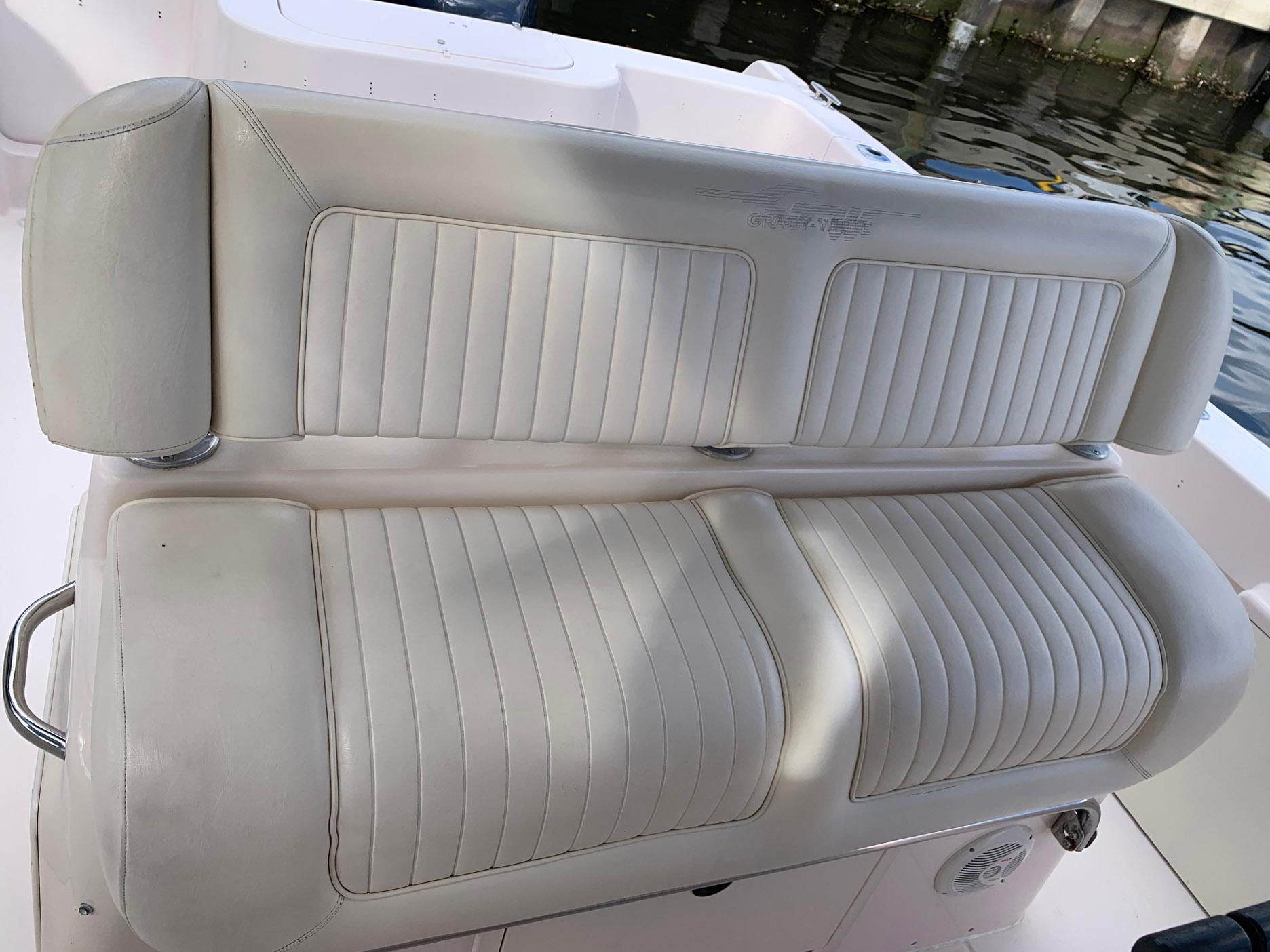 2000-grady-white-bimini-306-power-9888005-20250729115752246-1