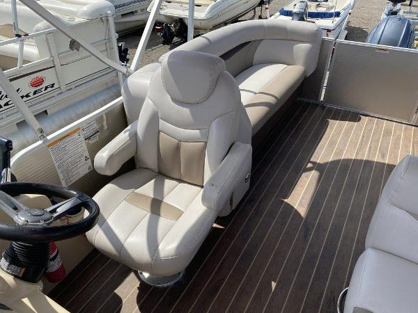 2018 Sweetwater boat for sale, model of the boat is 2286 & Image # 7 of 12