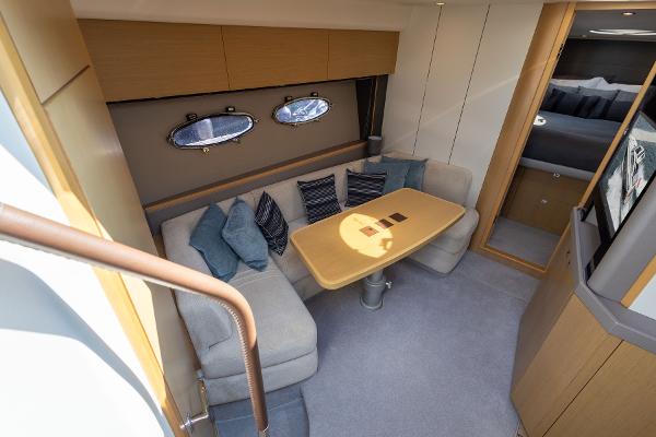 Princess Motor Yacht Sales - Used Princess V42