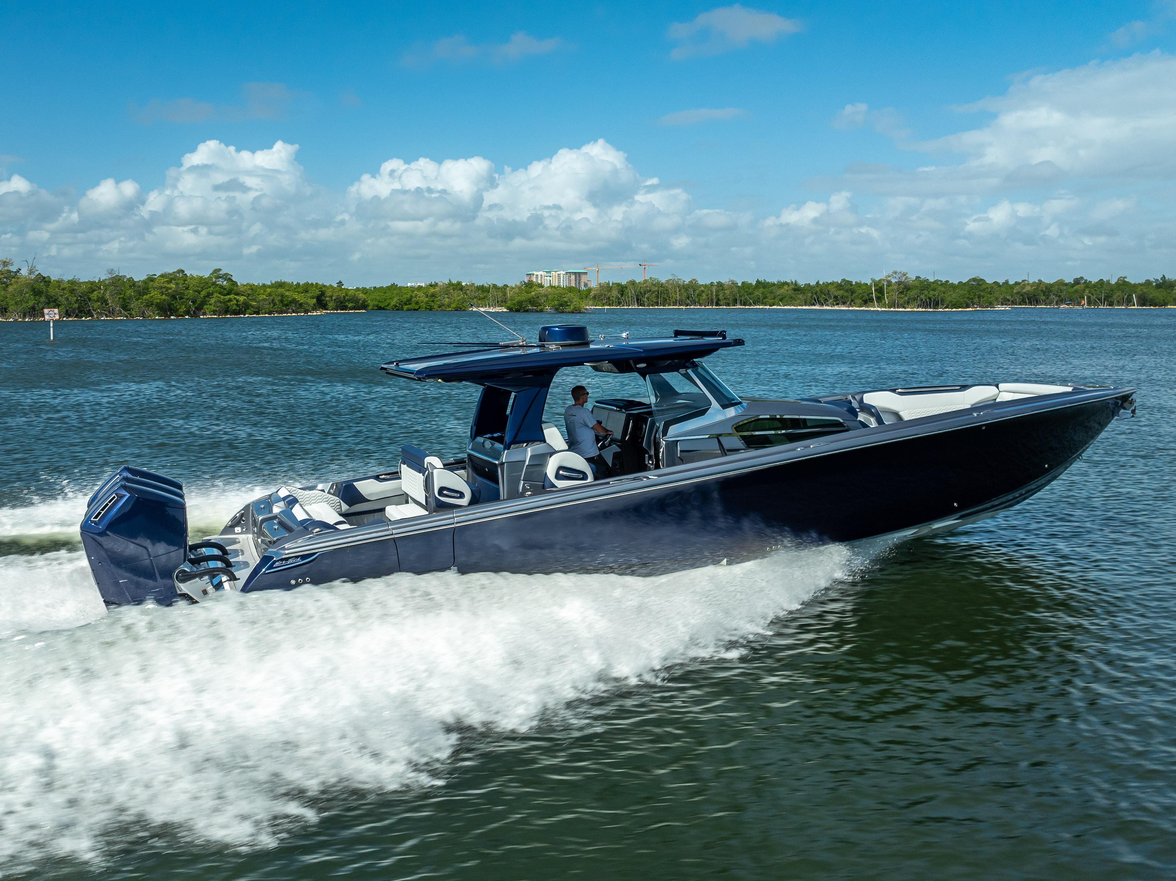 2024-nor-tech-450-sport-center-console-power-9648061-20250603071427413-1_XLARGE