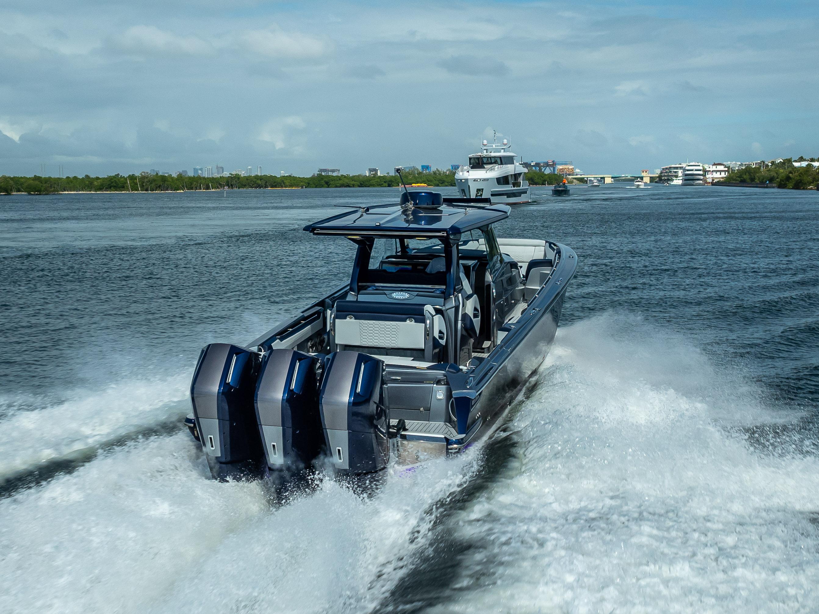 2024-nor-tech-450-sport-center-console-power-9648061-20250603071438197-1_XLARGE