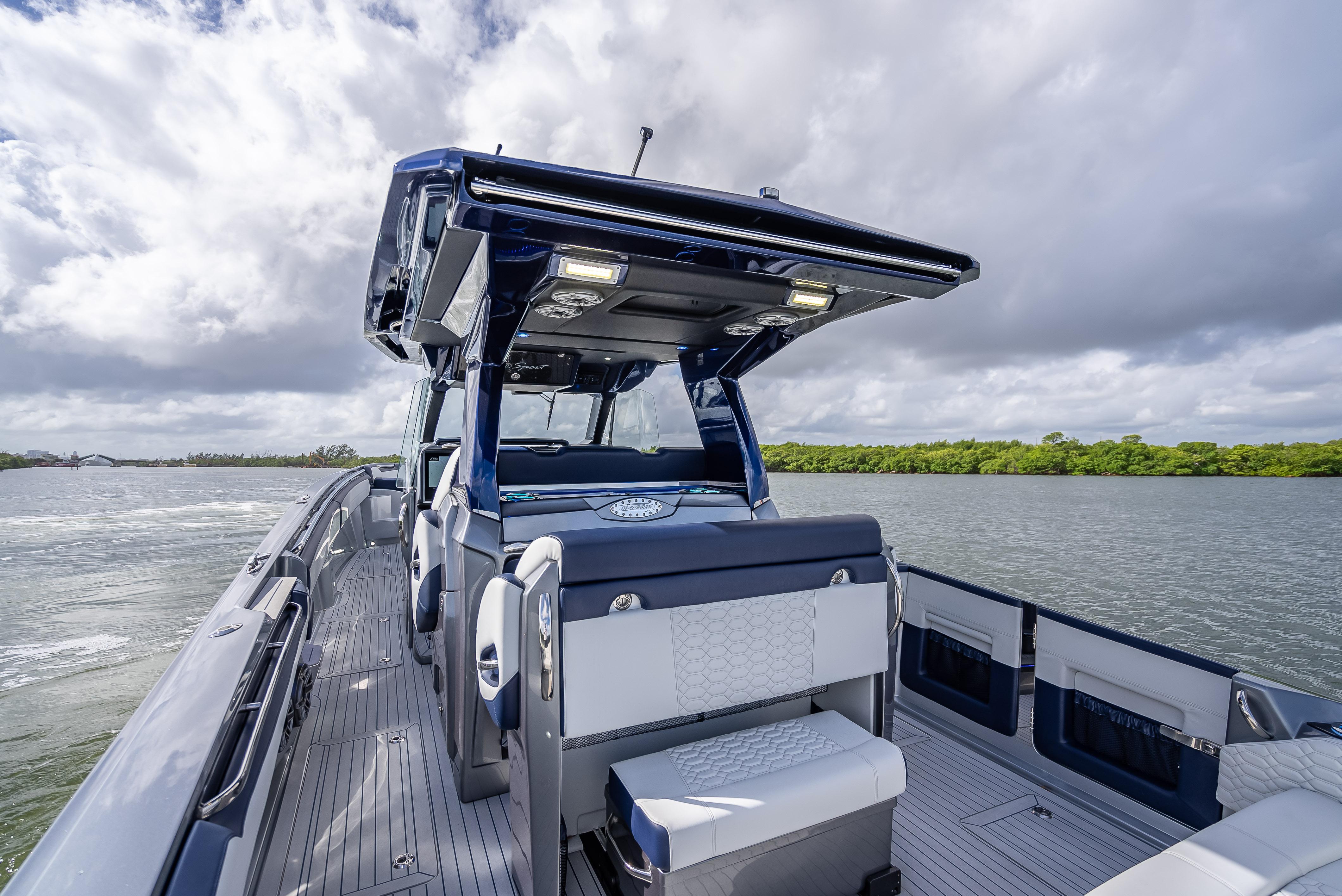 2024-nor-tech-450-sport-center-console-power-9648061-20250603071536476-1_XLARGE