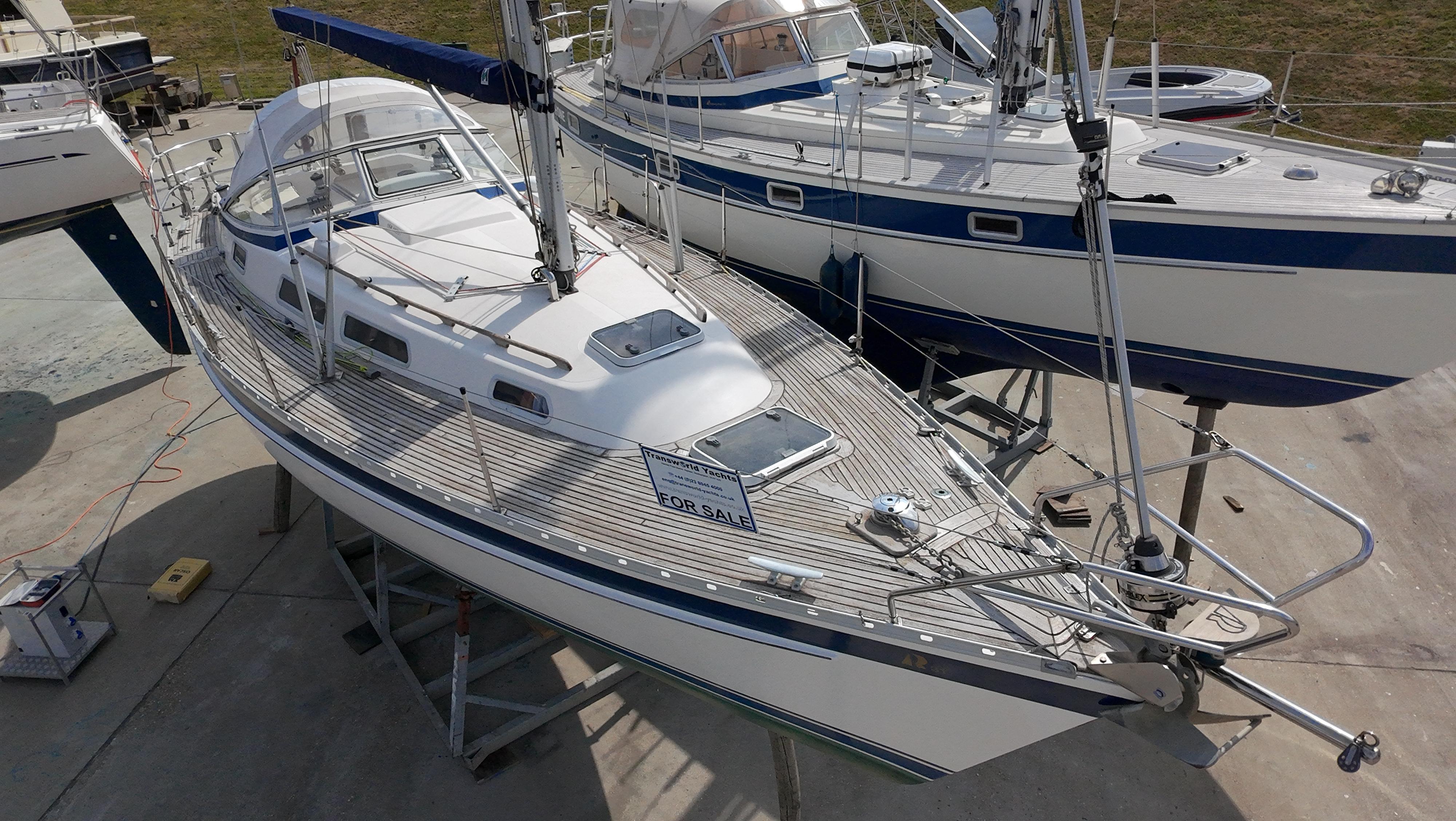 Hallberg-Rassy 31 for sale