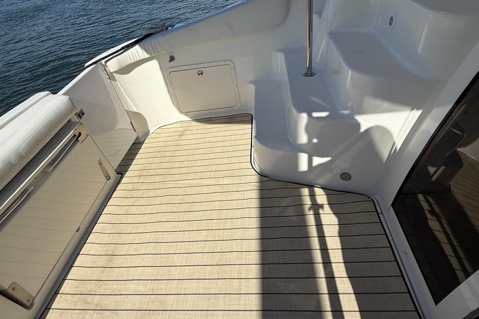 SC 10505 KM Knot 10 Yacht Sales SC 10505 KM Knot 10 Yacht Sales