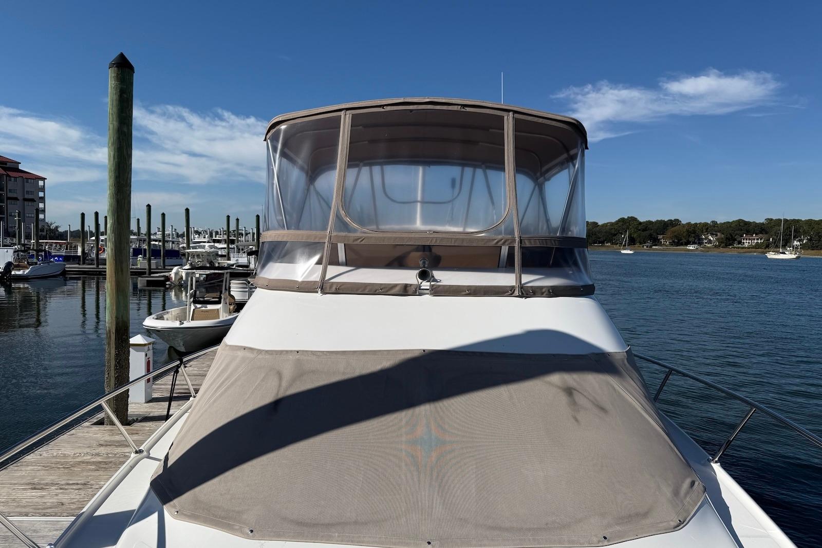 SC 10505 KM Knot 10 Yacht Sales SC 10505 KM Knot 10 Yacht Sales