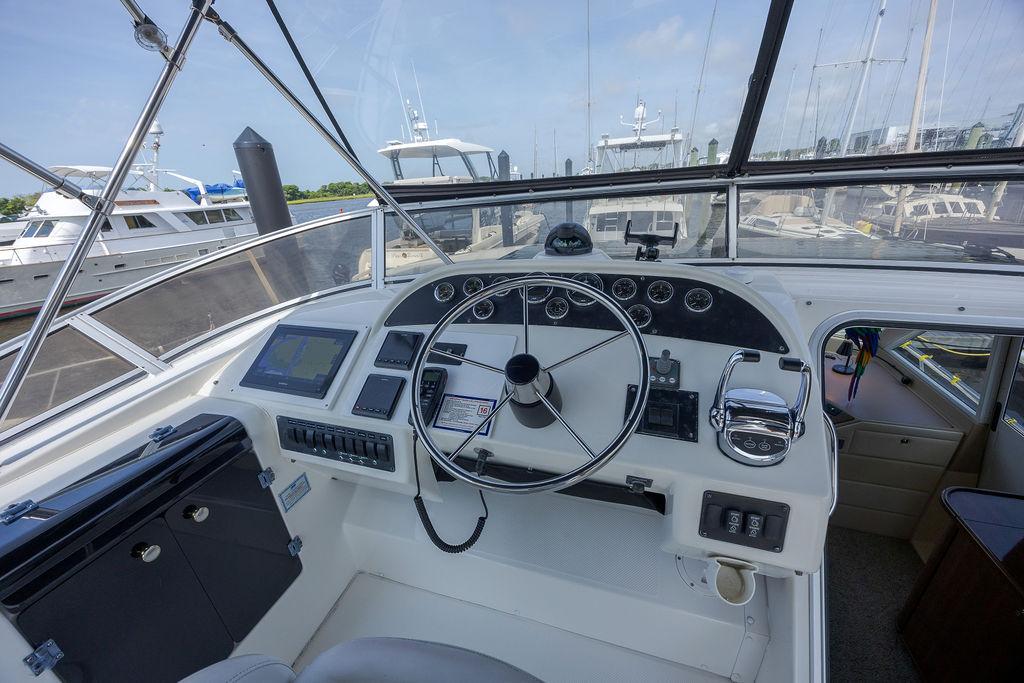 2008-meridian-490-pilothouse-power-9818066-20250715050412198-1