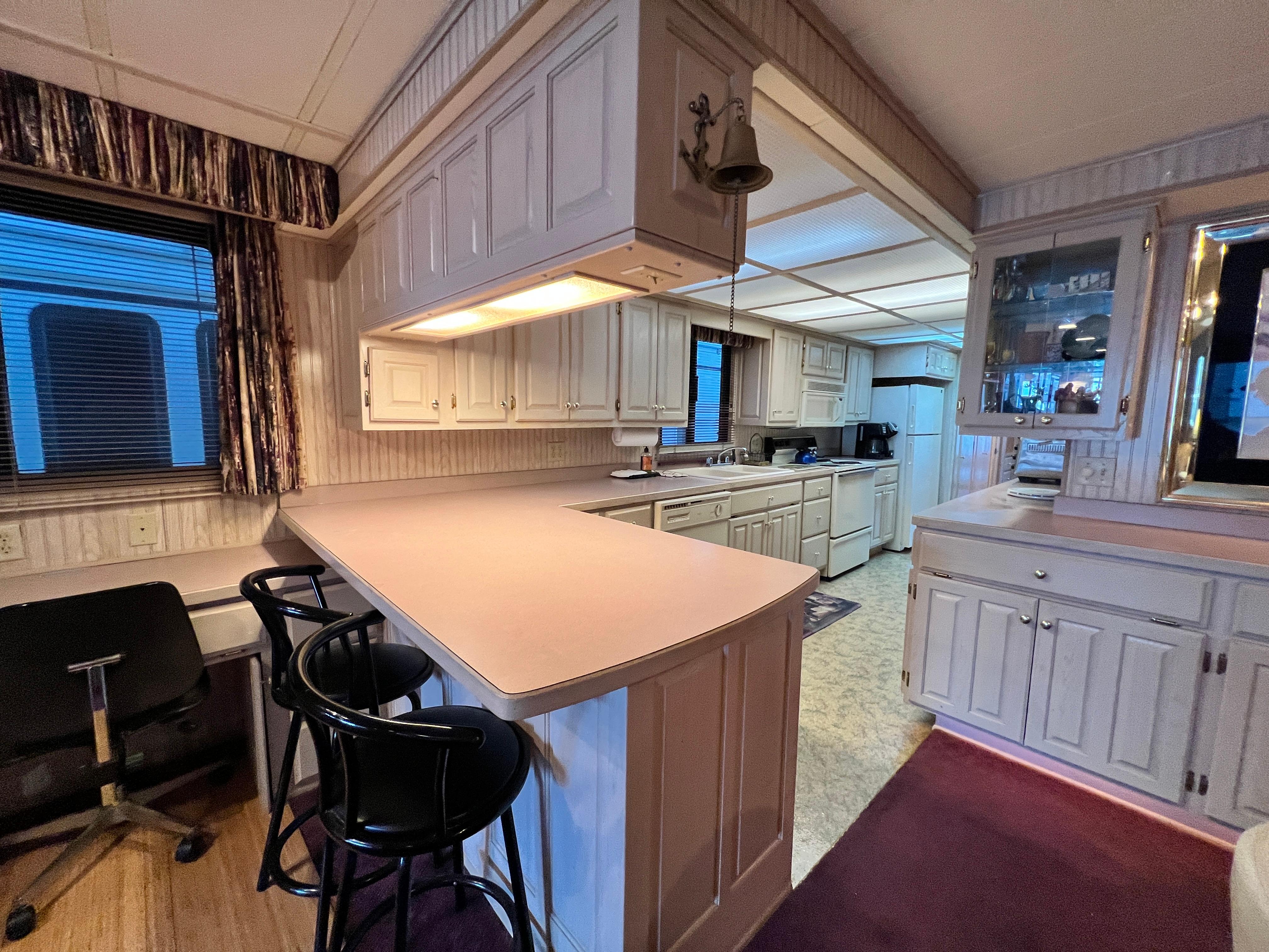 Lakeview-79 x 18 Houseboat 1997-Act II TN-US-9818074 | Thumbnail