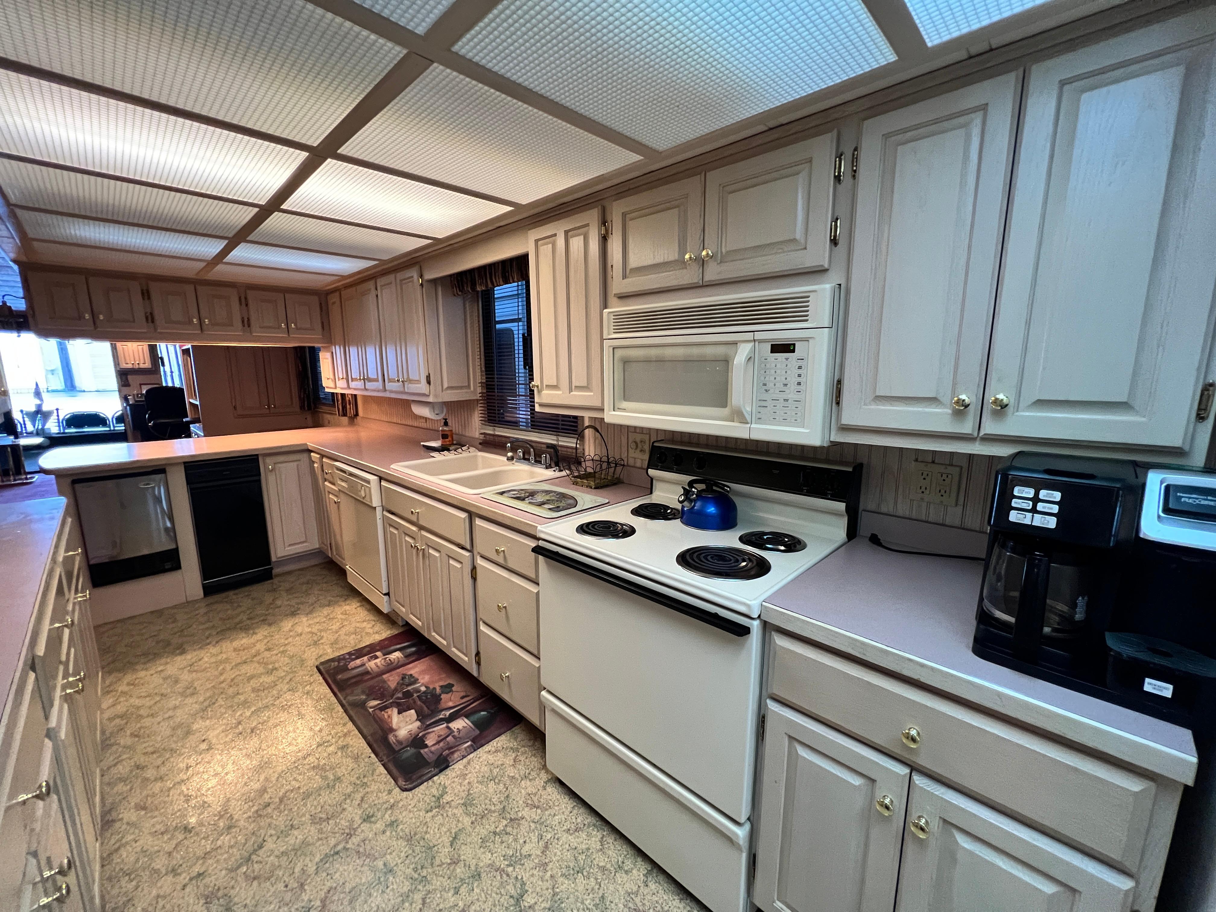Lakeview-79 x 18 Houseboat 1997-Act II TN-US-9818074 | Thumbnail