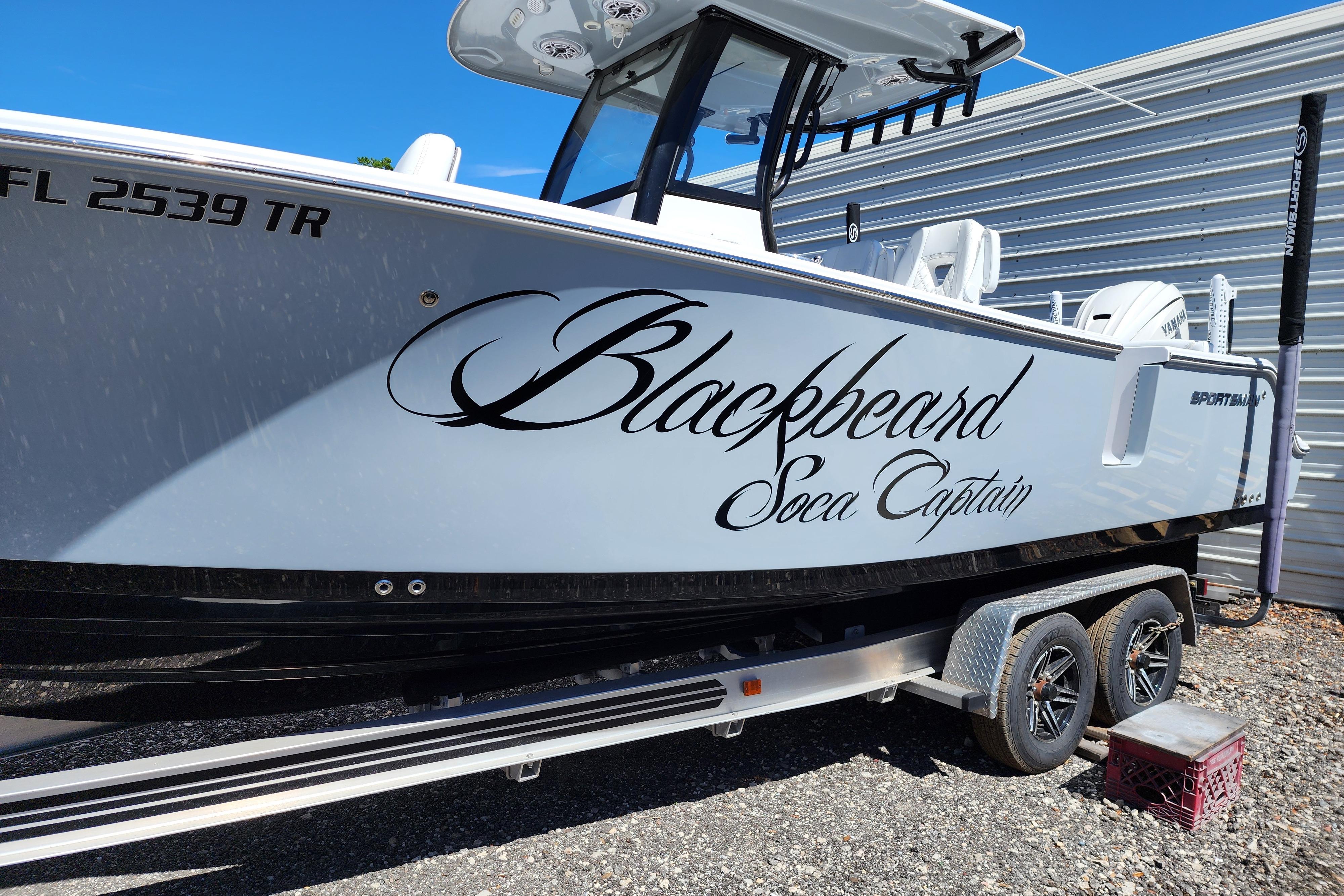 2023 Sportsman Heritage 261 Center Console-4