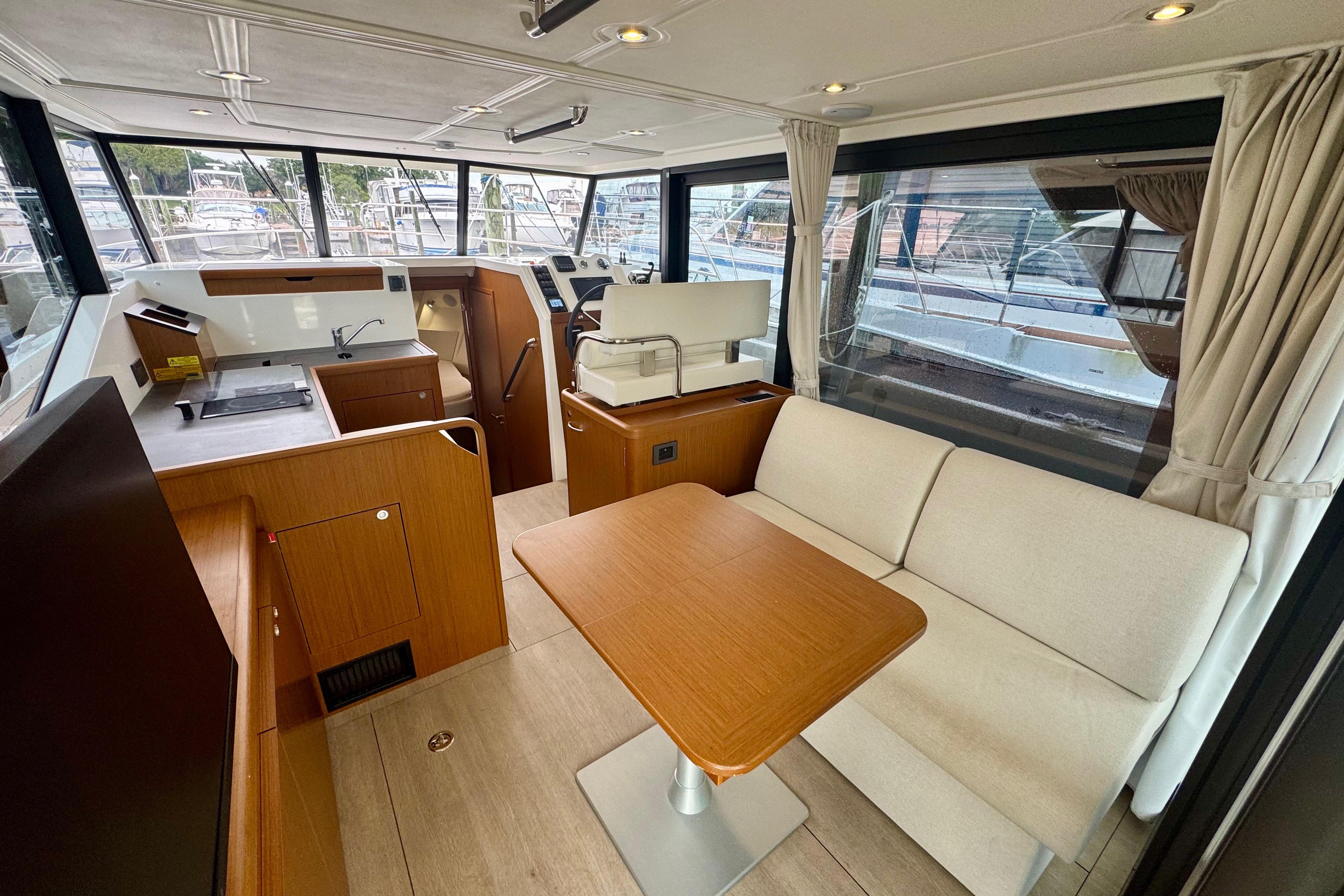 Yacht Photos Pics