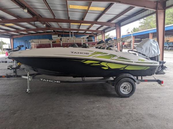 2022 Tahoe boat for sale, model of the boat is T16 & Image # 3 of 5