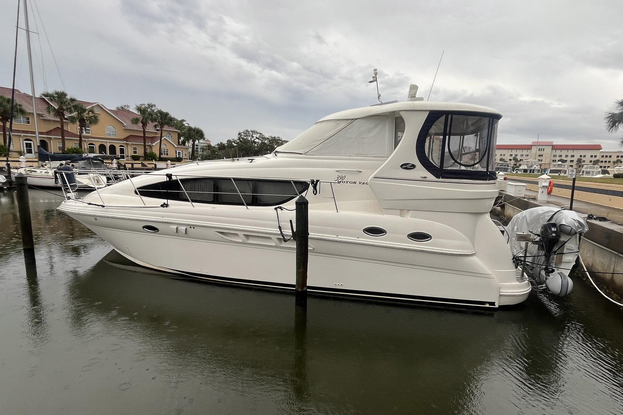 2004-sea-ray-390-motor-yacht-power-9718089-20250317113534149-1_XLARGE