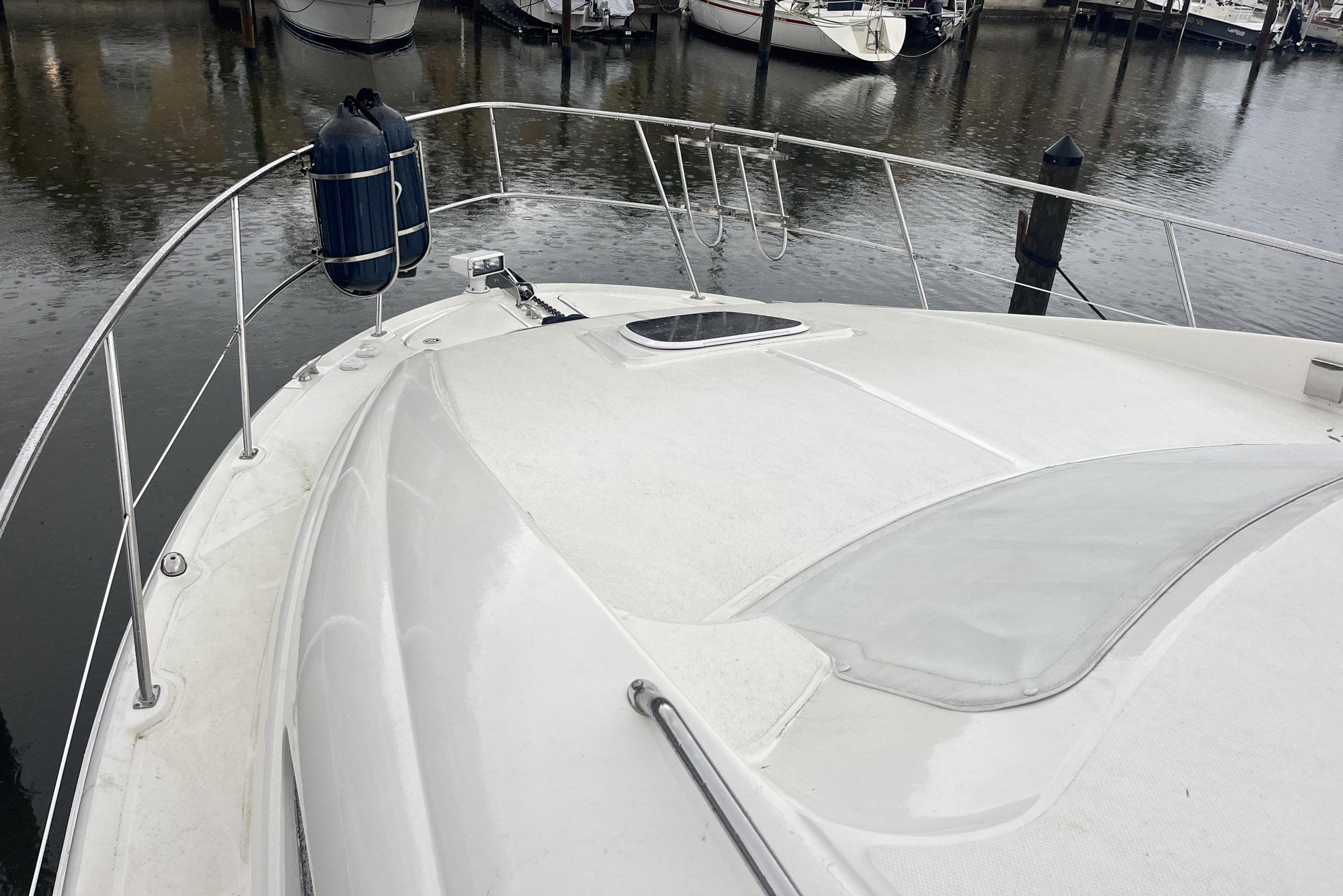 2004-sea-ray-390-motor-yacht-power-9718089-20250317113544252-1_XLARGE