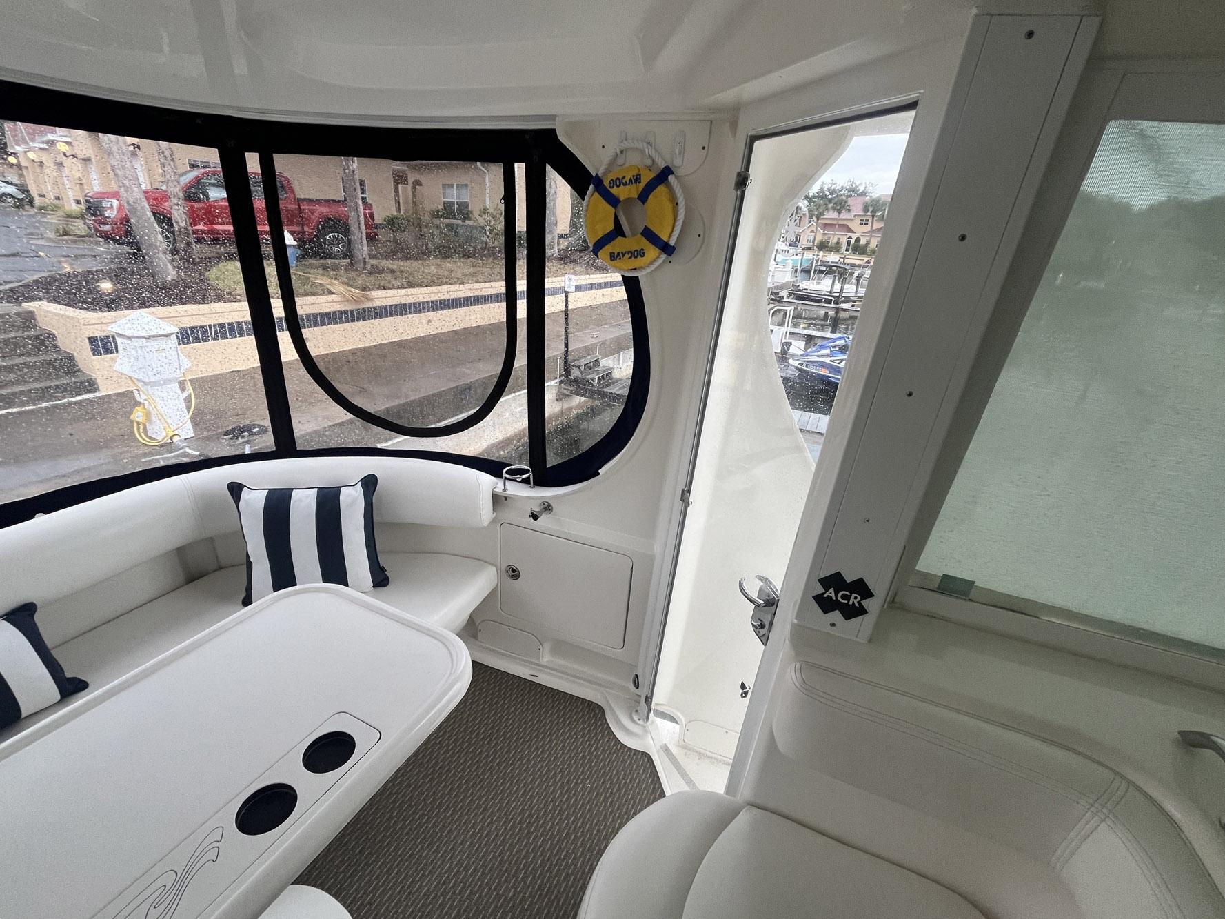 2004-sea-ray-390-motor-yacht-power-9718089-20250317113557416-1_XLARGE