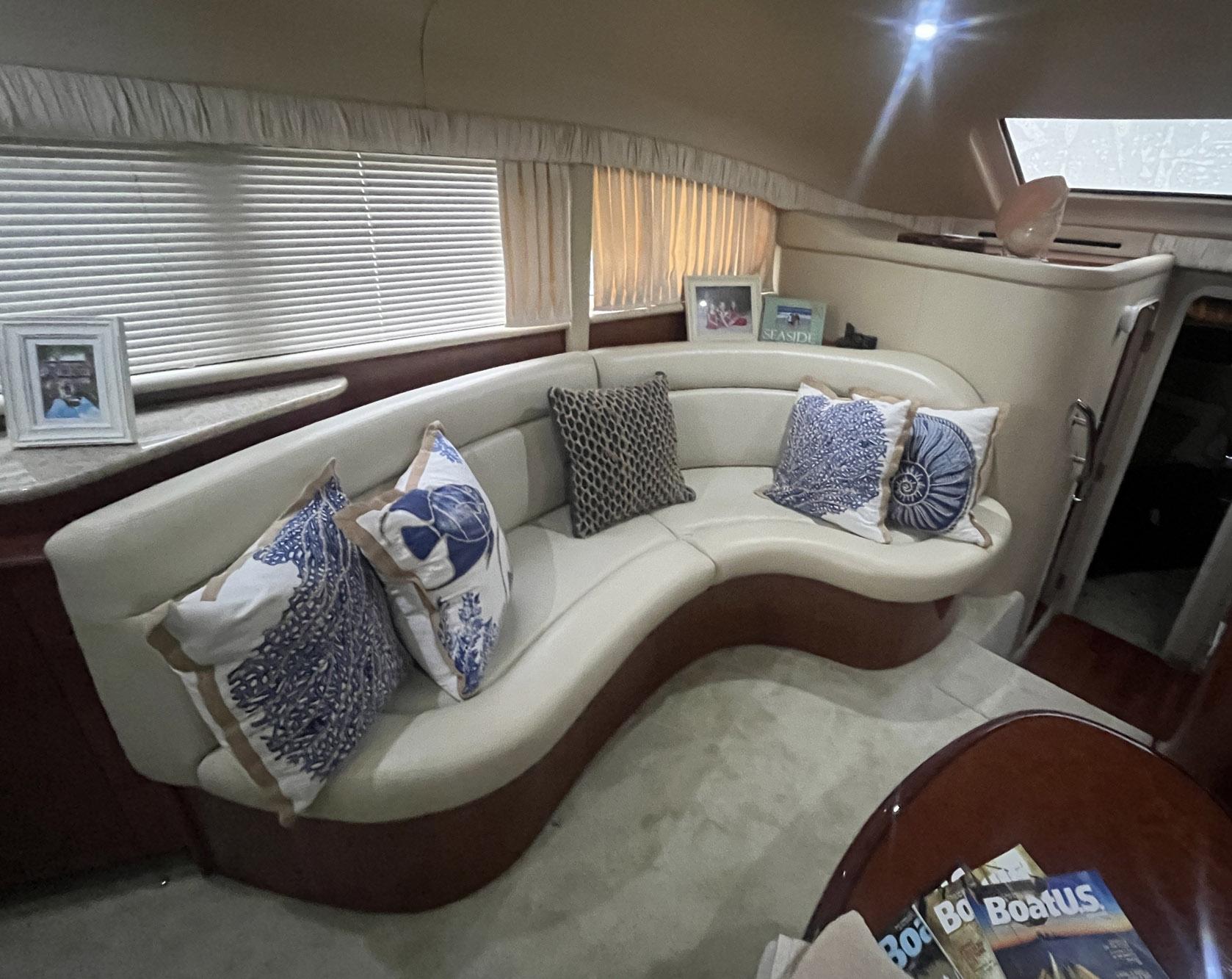 2004-sea-ray-390-motor-yacht-power-9718089-20250317113607604-1_XLARGE
