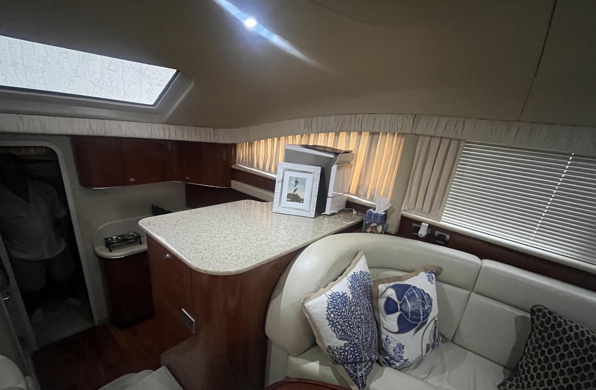 2004-sea-ray-390-motor-yacht-power-9718089-20250317113609676-1_XLARGE