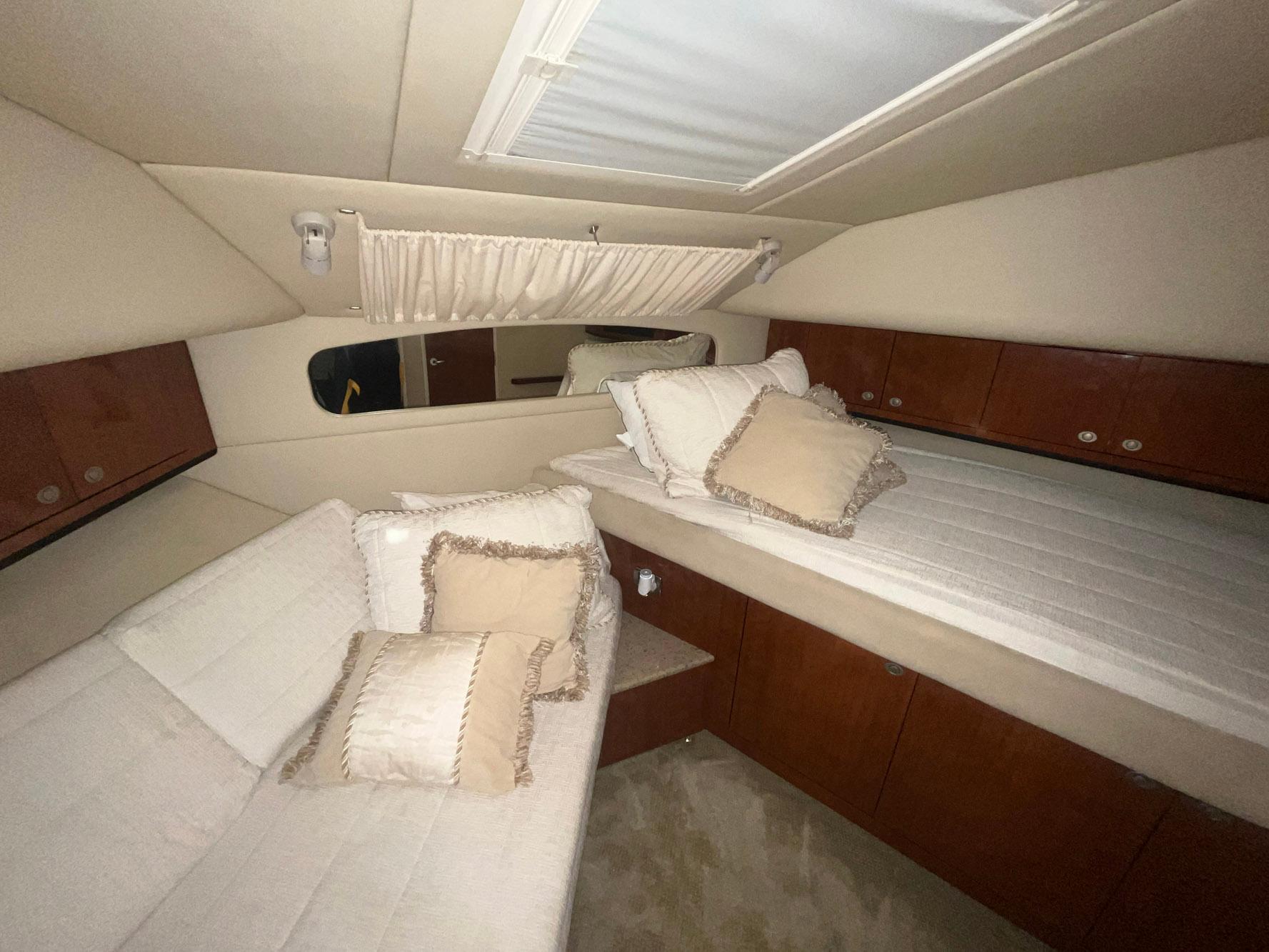 2004-sea-ray-390-motor-yacht-power-9718089-20250317113644365-1_XLARGE