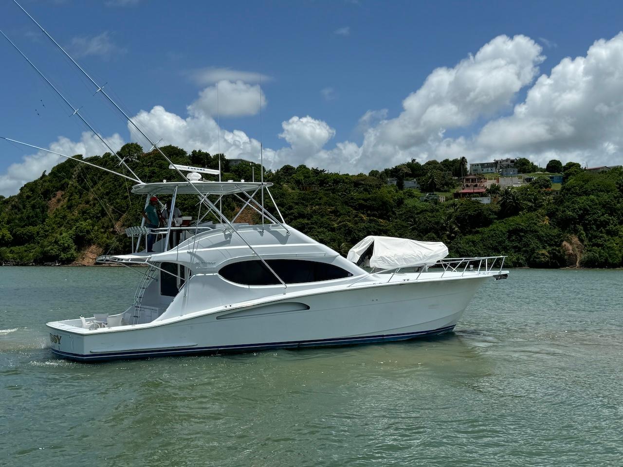 2004 Hatteras 54 convertible