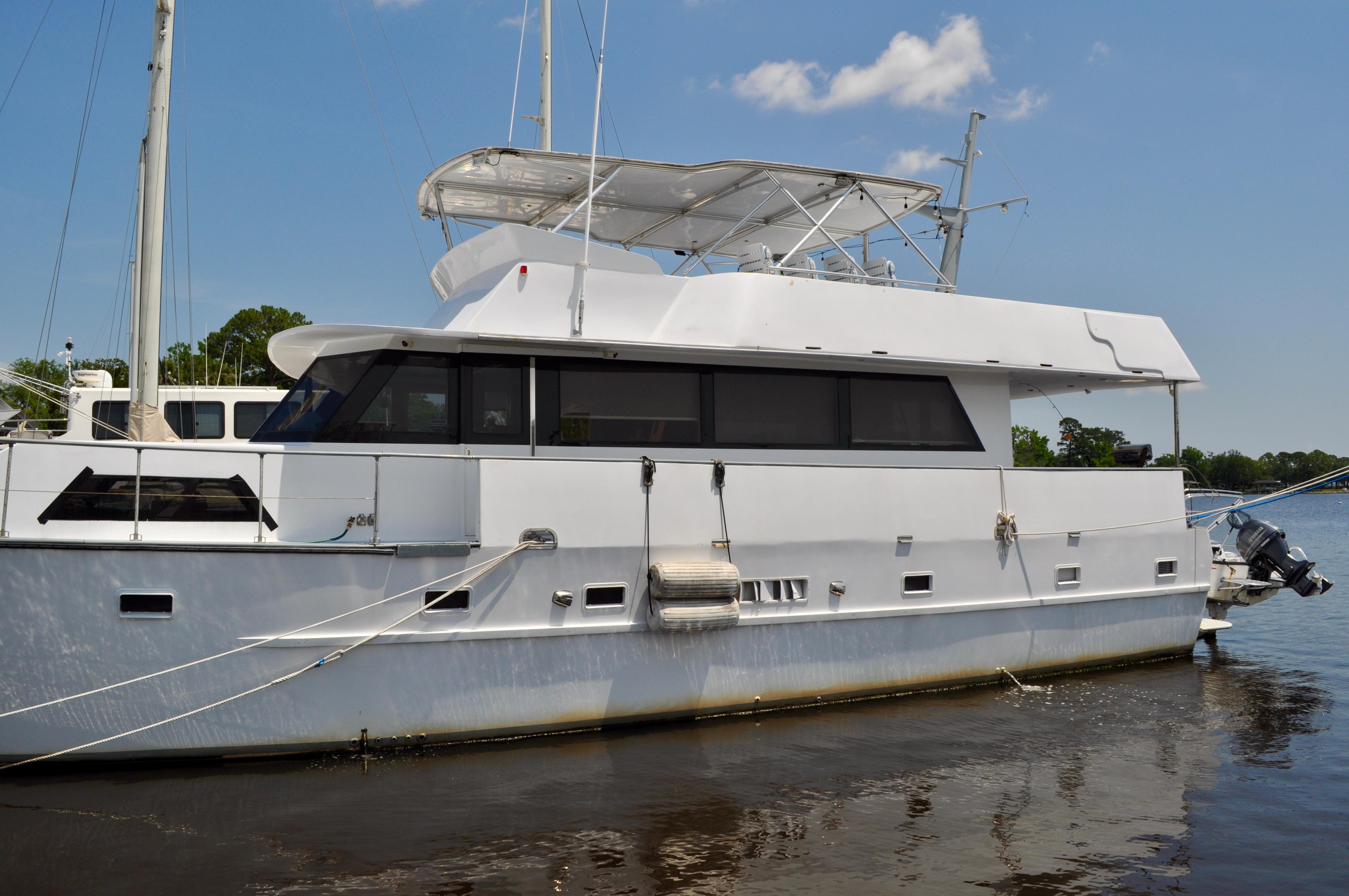 Custom-Superior Motor Yacht 64 1971 -FL-US-9818091 | Thumbnail