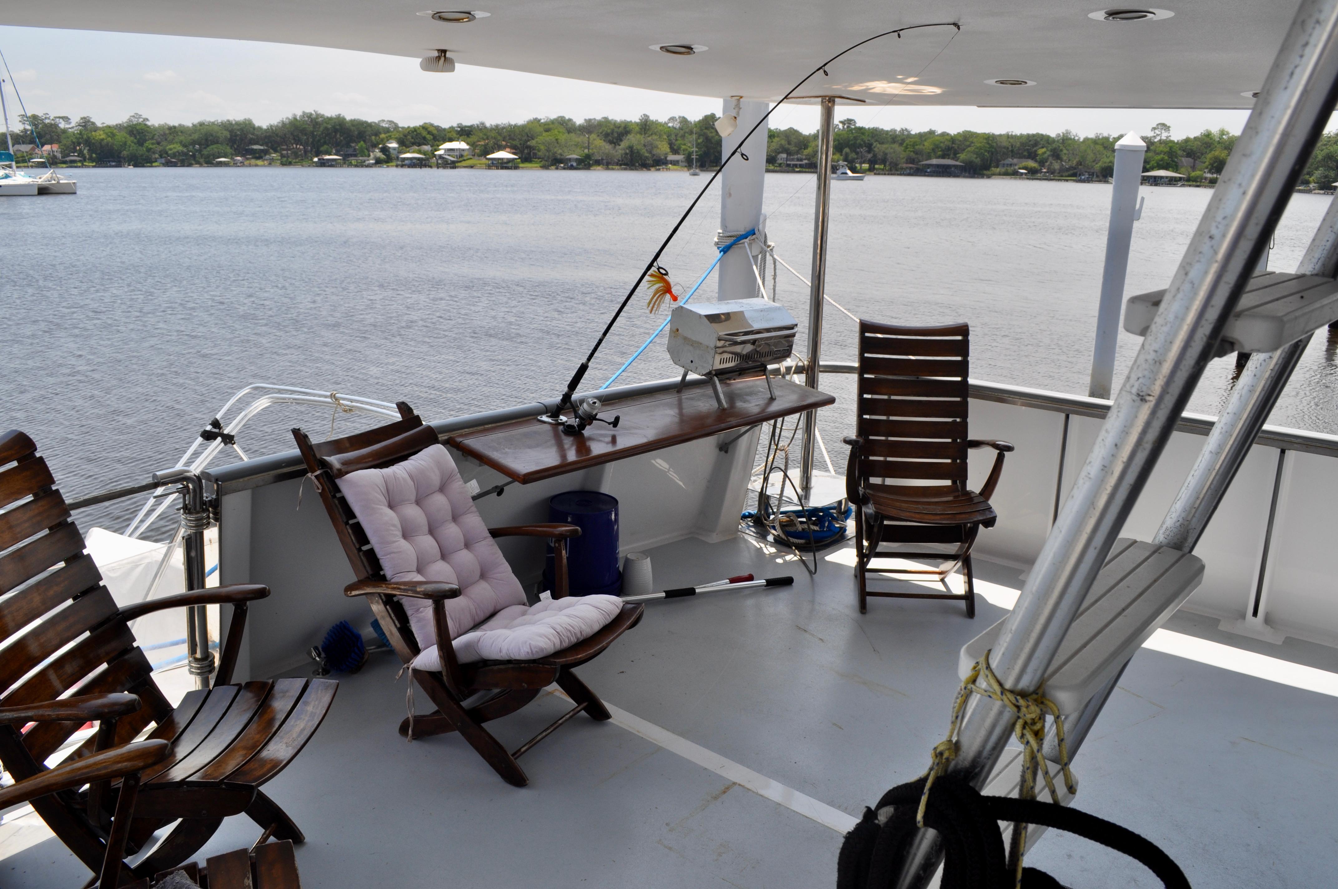 Custom-Superior Motor Yacht 64 1971 -FL-US-9818091 | Thumbnail