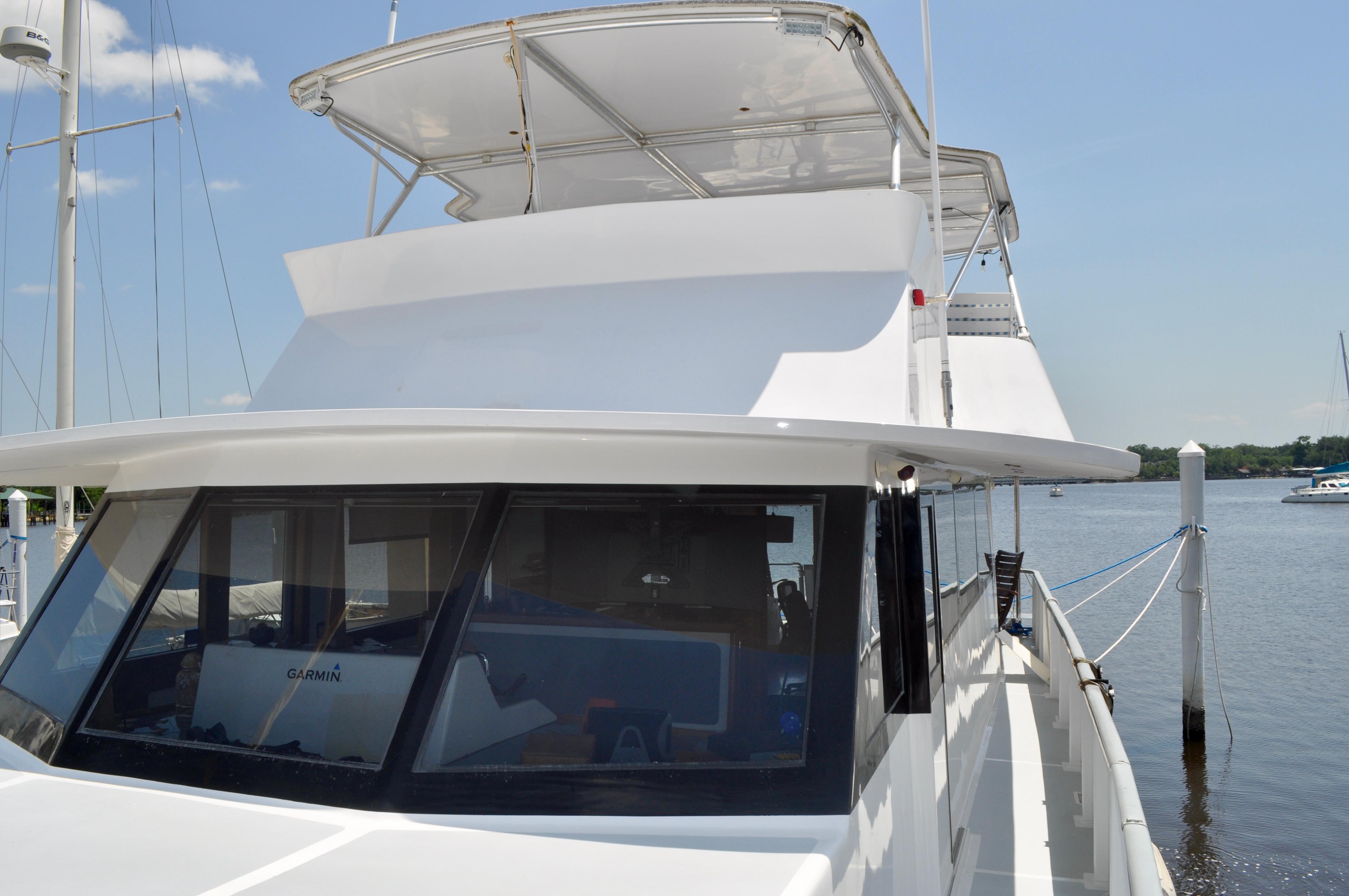 Custom-Superior Motor Yacht 64 1971 -FL-US-9818091 | Thumbnail