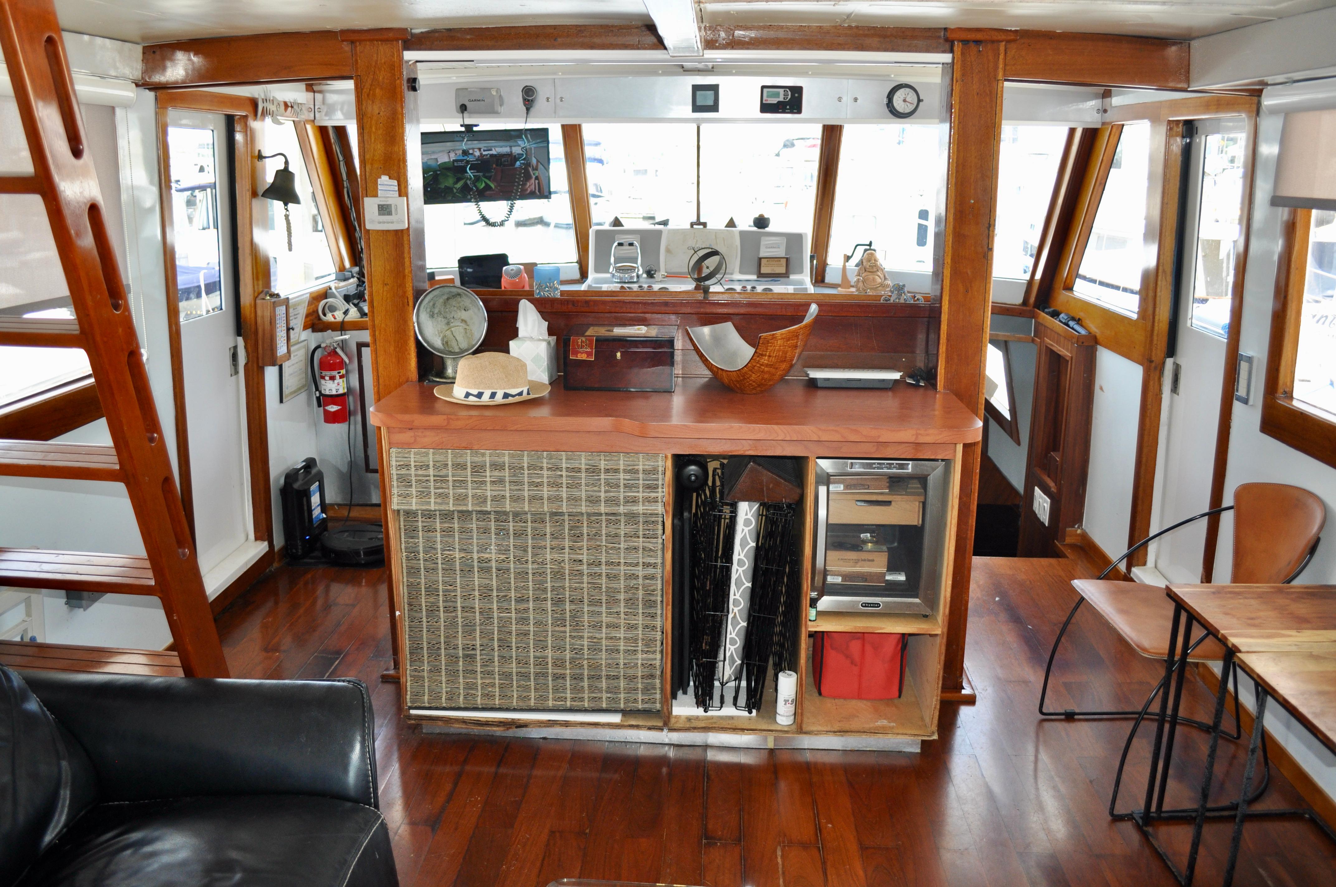 Custom-Superior Motor Yacht 64 1971 -FL-US-9818091 | Thumbnail