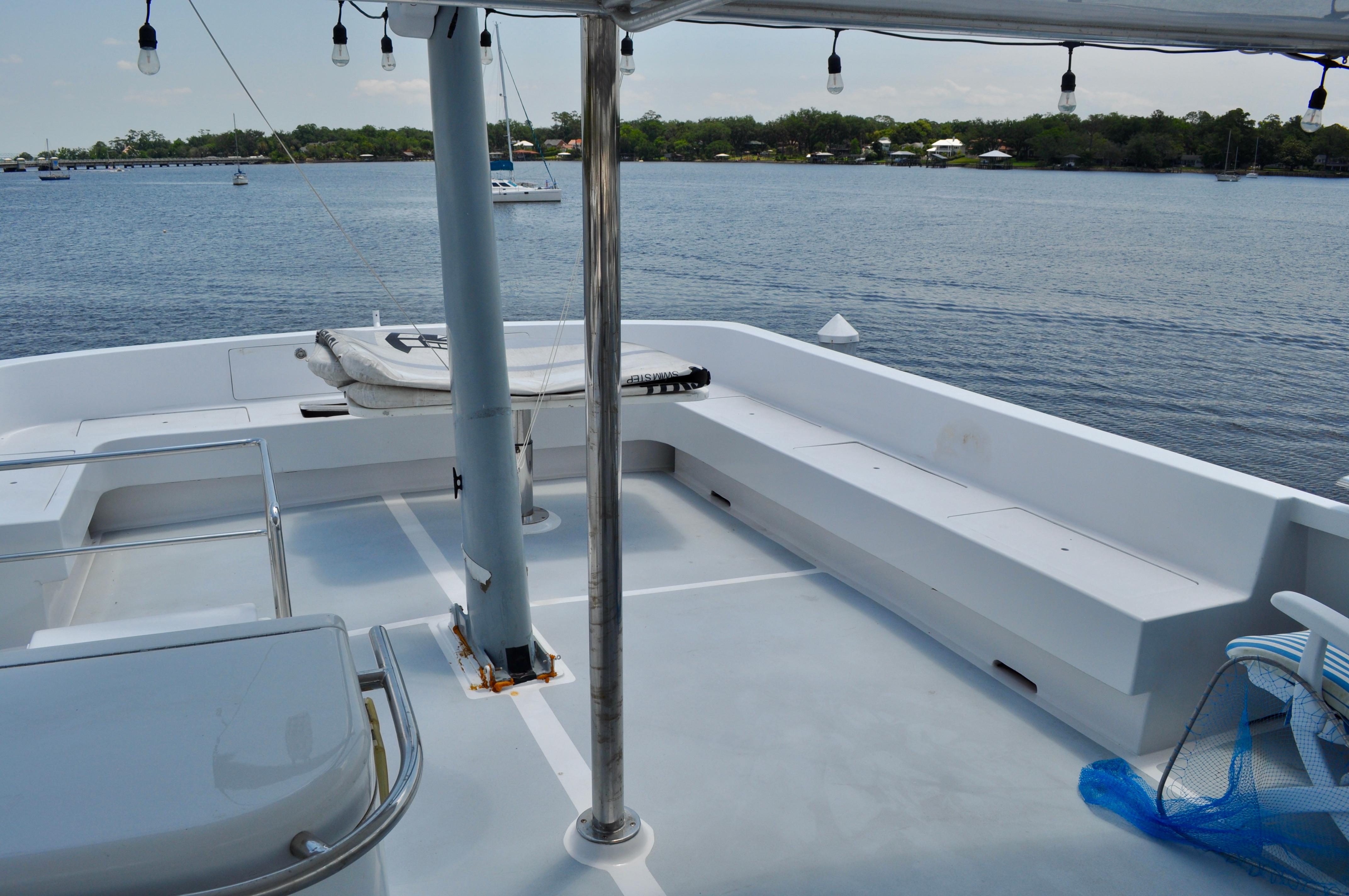 Custom-Superior Motor Yacht 64 1971 -FL-US-9818091 | Thumbnail