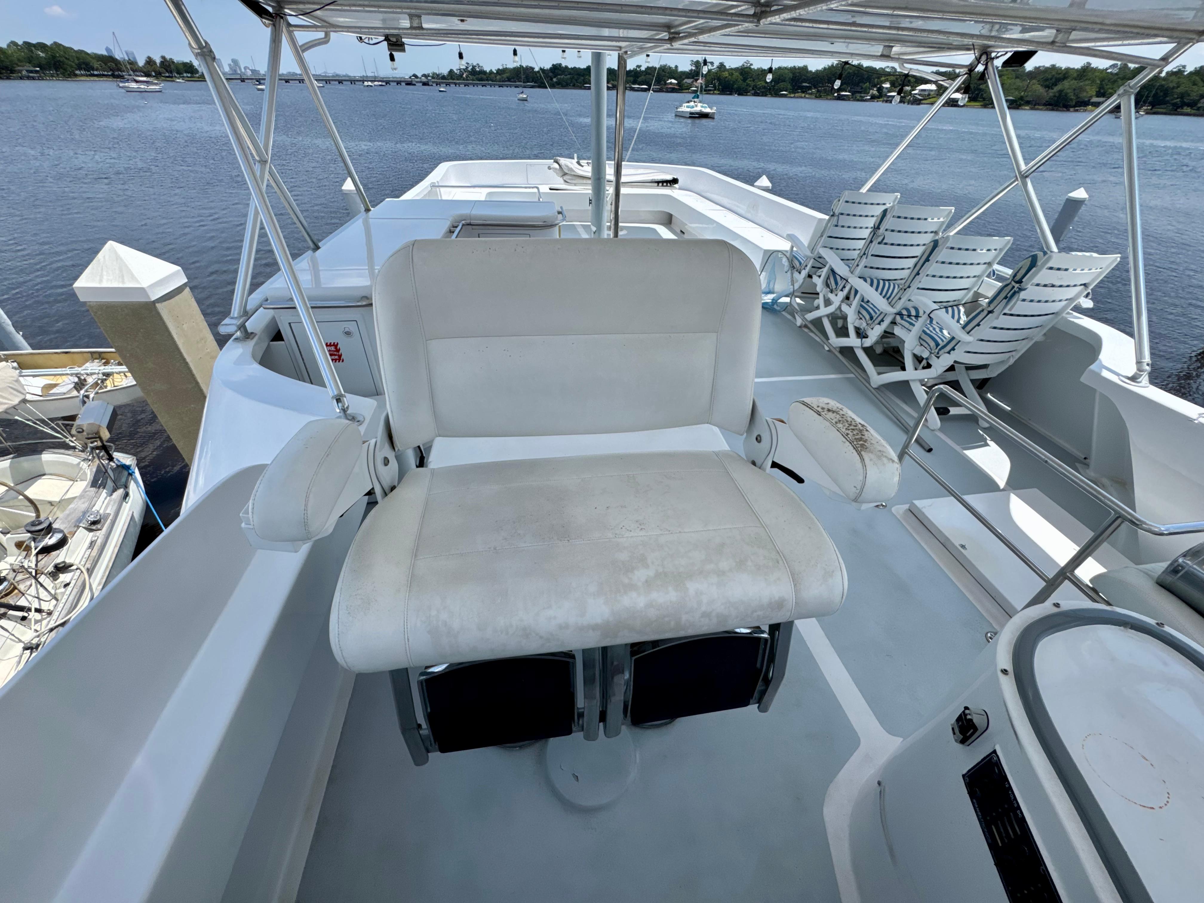 Custom-Superior Motor Yacht 64 1971 -FL-US-9818091 | Thumbnail