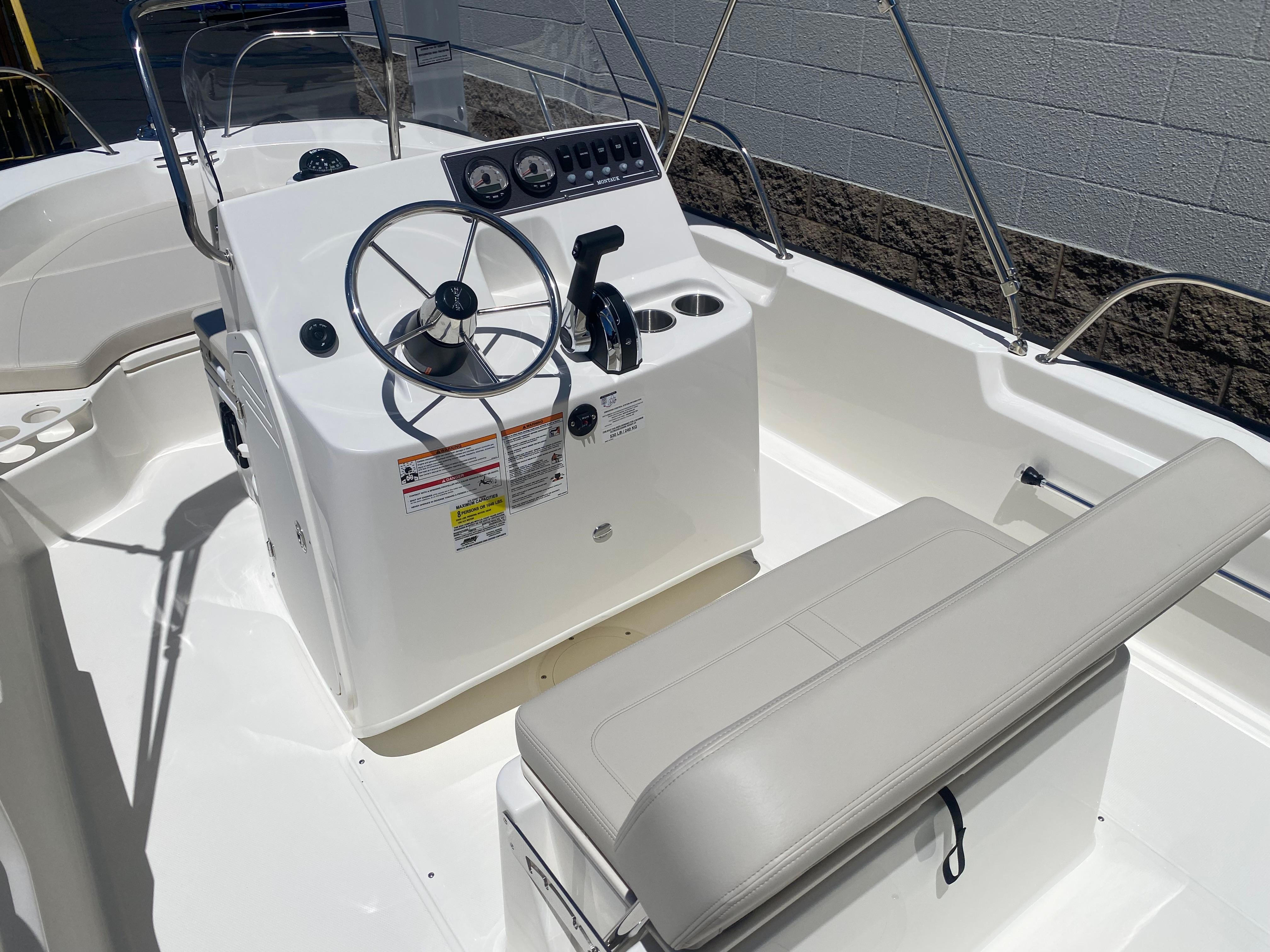 2024 Boston Whaler 190 Montauk #BW1182A inventory image at Sun Country Marine Group, Irvine 2024 Boston Whaler 190 Montauk #BW1182A inventory image at Sun Country Marine Group, Irvine