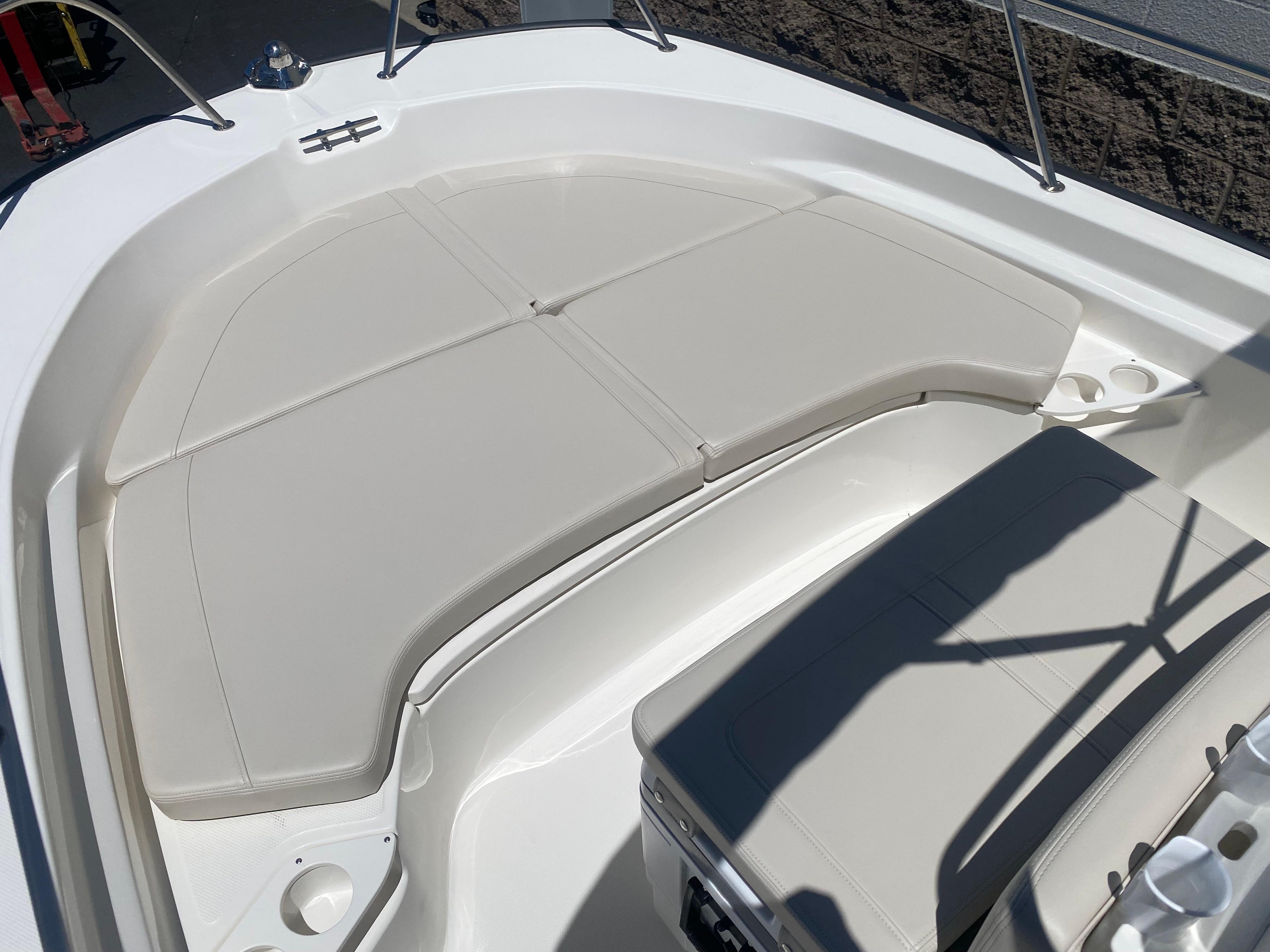 2024 Boston Whaler 190 Montauk #BW1182A inventory image at Sun Country Marine Group, Irvine 2024 Boston Whaler 190 Montauk #BW1182A inventory image at Sun Country Marine Group, Irvine