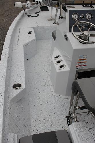 2021 Xpress boat for sale, model of the boat is H20B & Image # 3 of 10