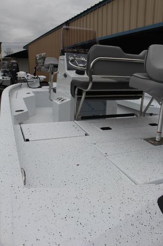 2021 Xpress boat for sale, model of the boat is H20B & Image # 4 of 10