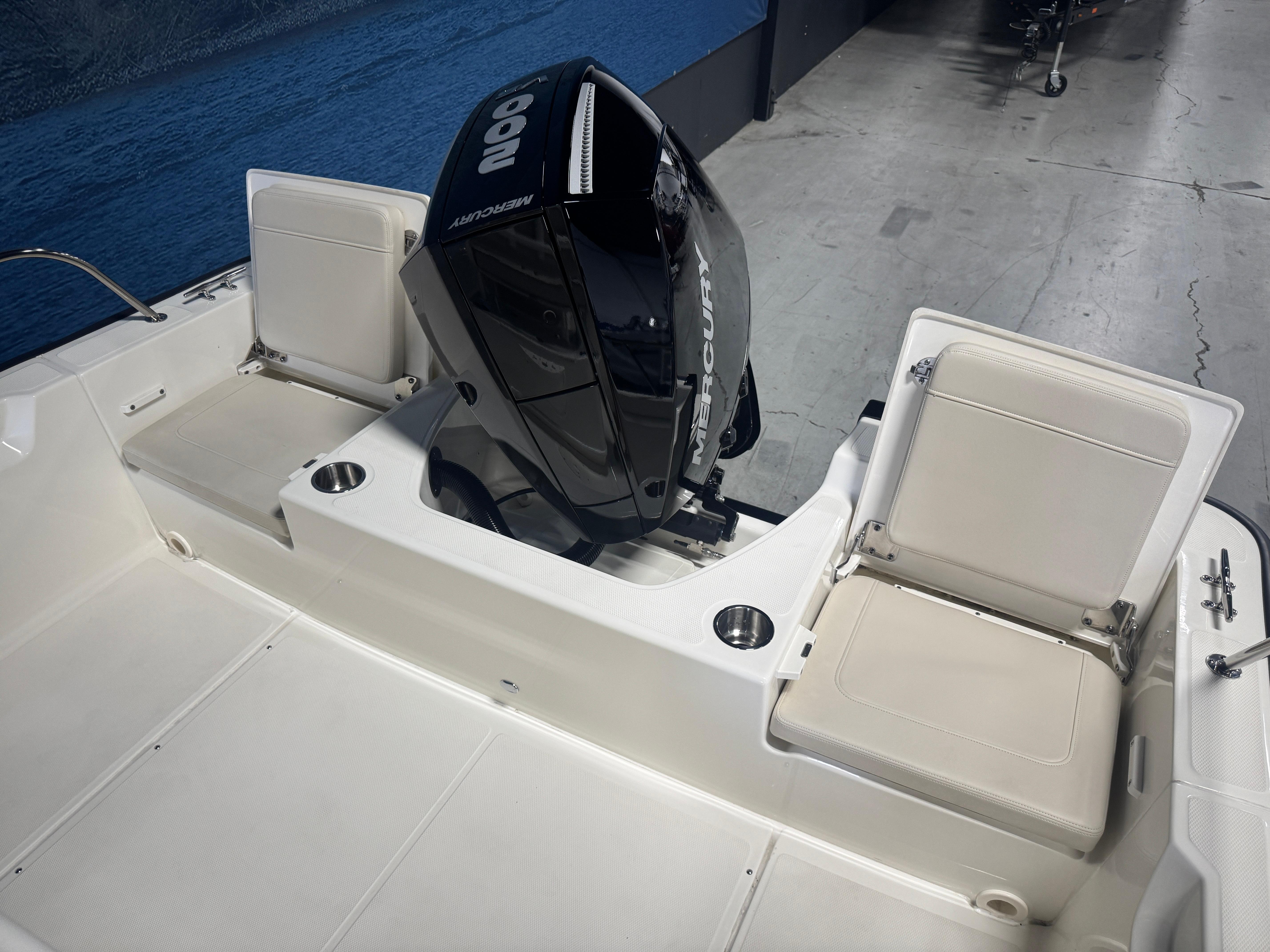 2024 Boston Whaler 210 Montauk #BW1179A inventory image at Sun Country Marine Group, Newport Beach 2024 Boston Whaler 210 Montauk #BW1179A inventory image at Sun Country Marine Group, Newport Beach