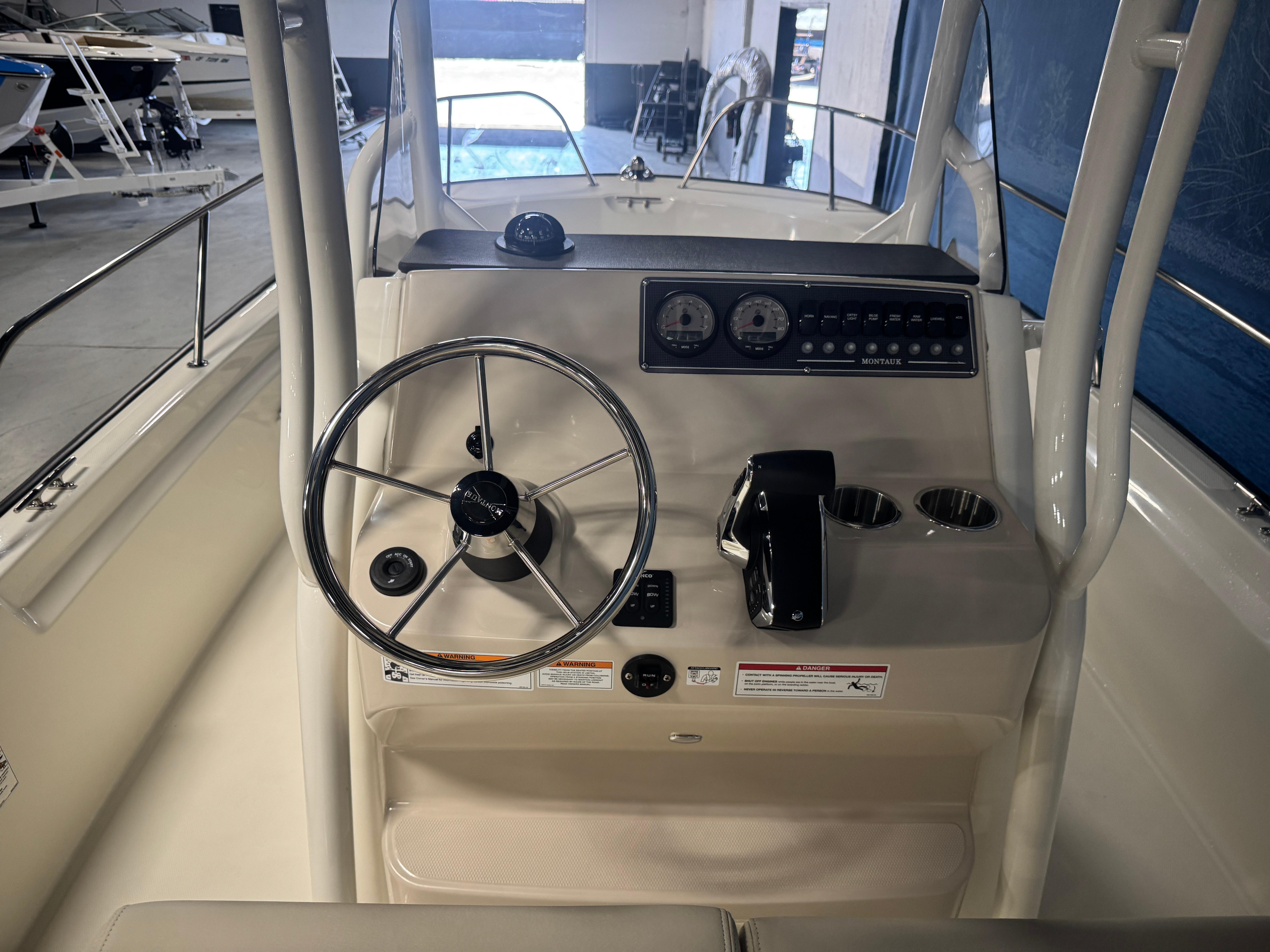 2024 Boston Whaler 210 Montauk #BW1179A inventory image at Sun Country Marine Group, Newport Beach 2024 Boston Whaler 210 Montauk #BW1179A inventory image at Sun Country Marine Group, Newport Beach