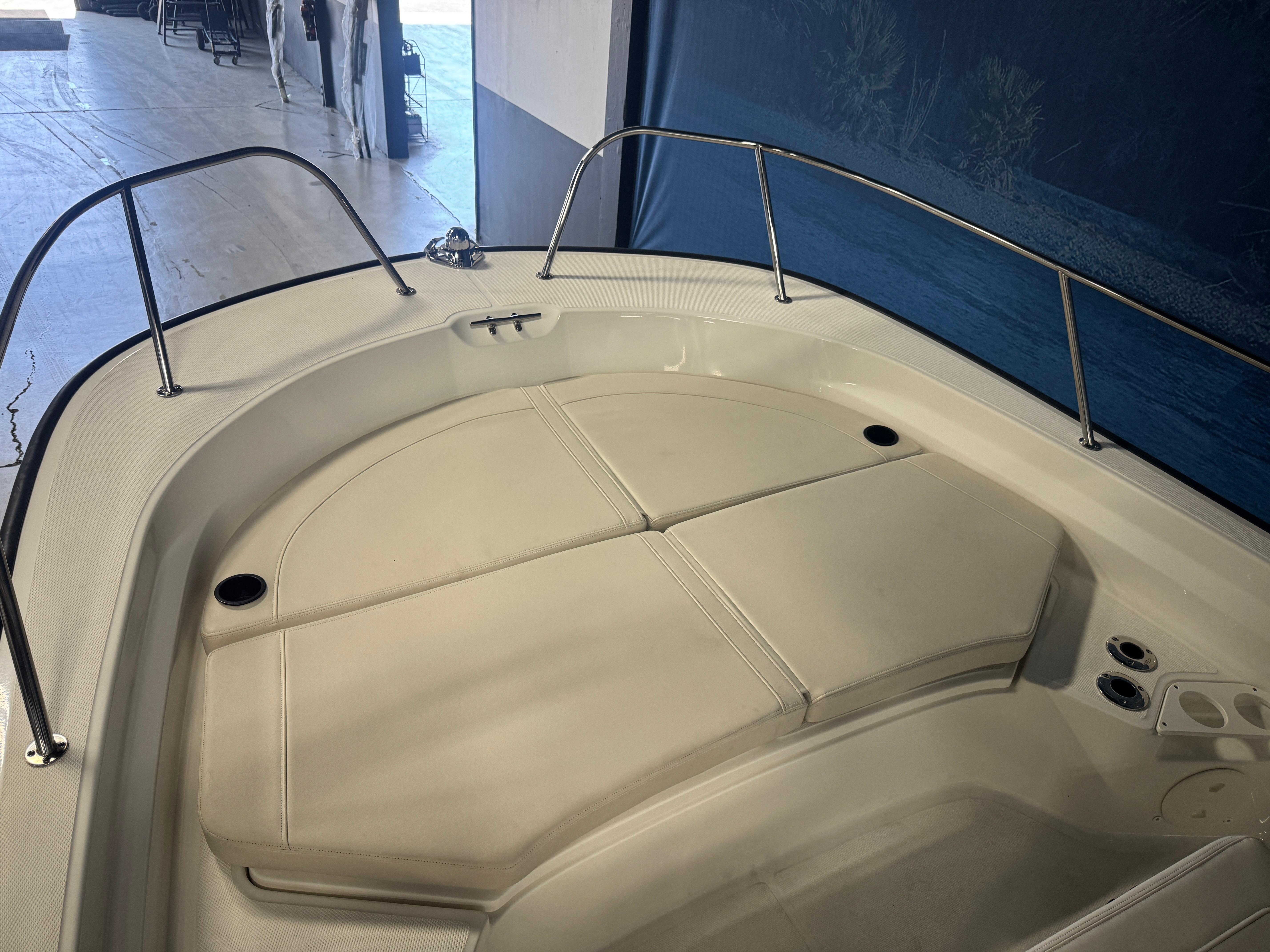 2024 Boston Whaler 210 Montauk #BW1179A inventory image at Sun Country Marine Group, Newport Beach 2024 Boston Whaler 210 Montauk #BW1179A inventory image at Sun Country Marine Group, Newport Beach