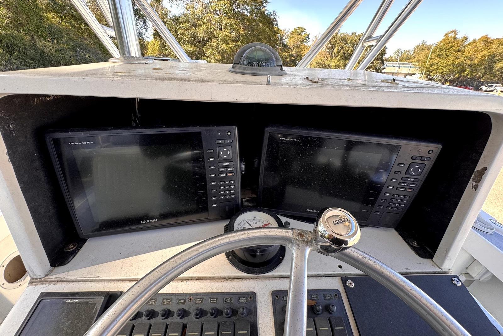 M 6970 KB Knot 10 Yacht Sales M 6970 KB Knot 10 Yacht Sales