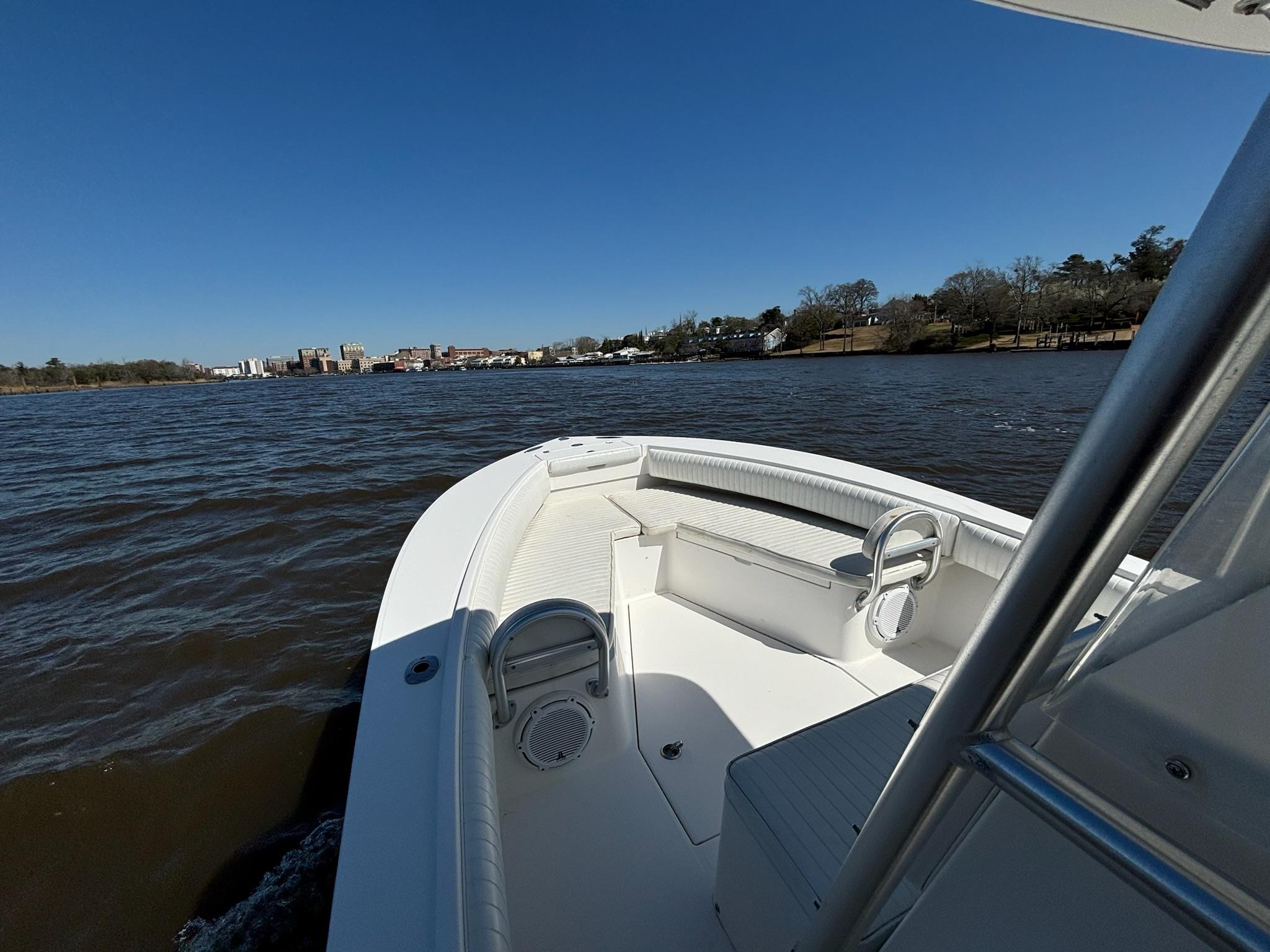 2005 Regulator 24 FS - Image 9
