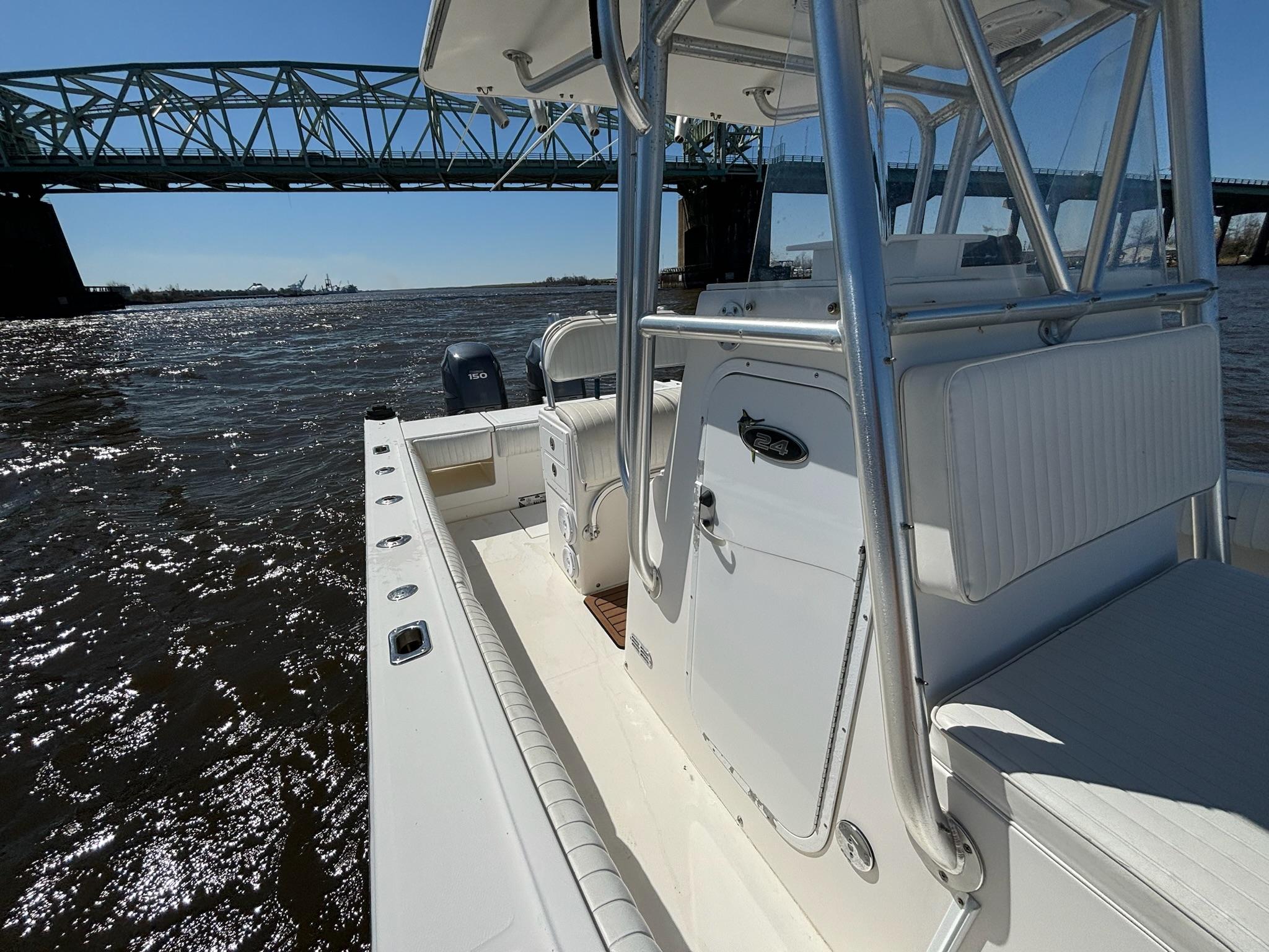2005 Regulator 24 FS - Image 10