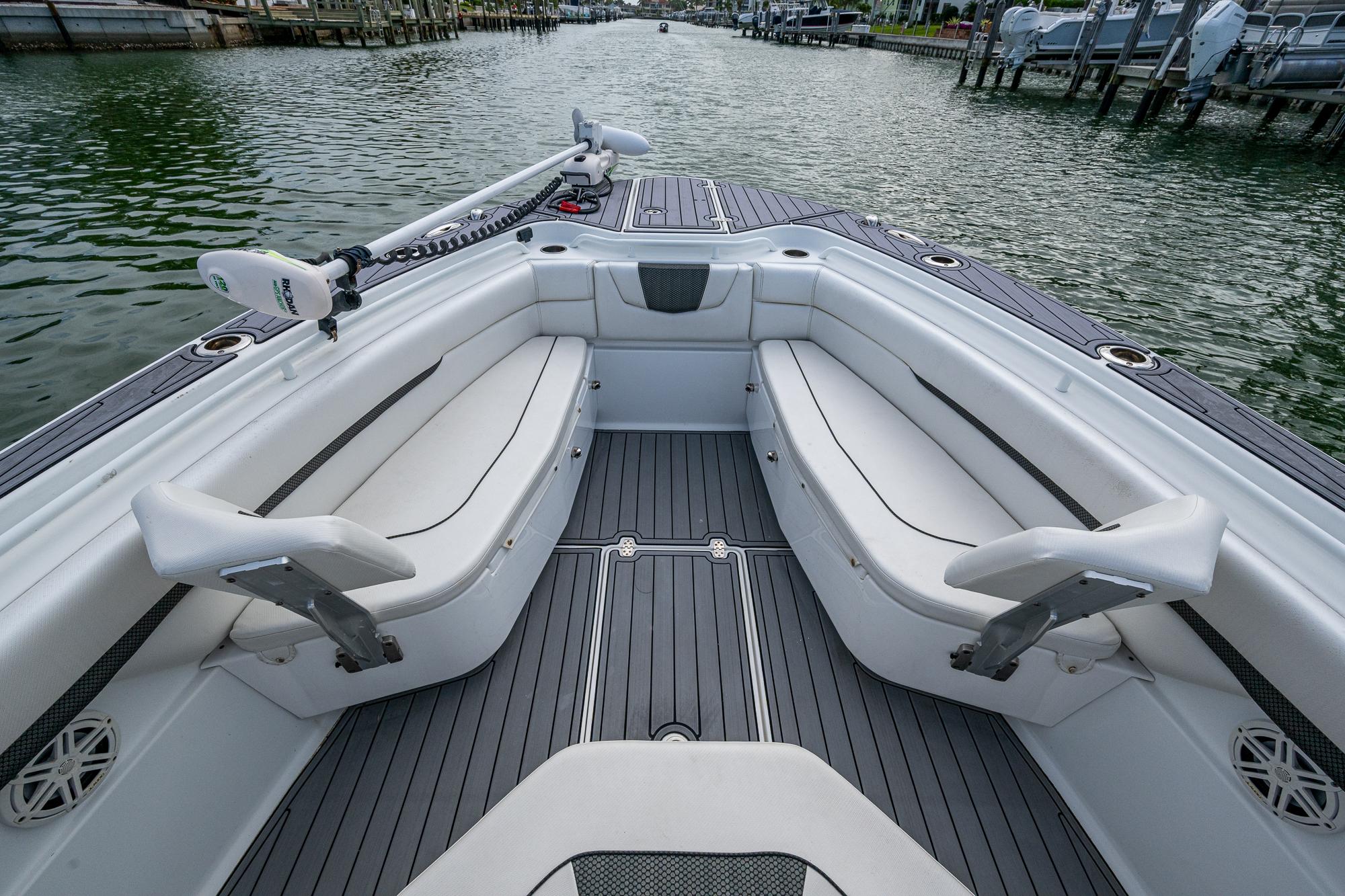 2020-wellcraft-302-fisherman-power-9738098-20250402074149922-1_XLARGE
