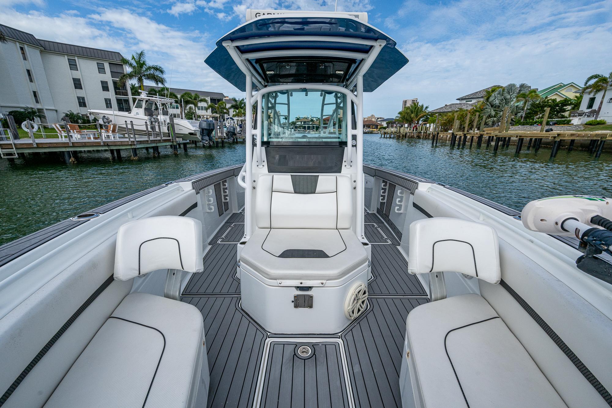 2020-wellcraft-302-fisherman-power-9738098-20250402074203986-1_XLARGE