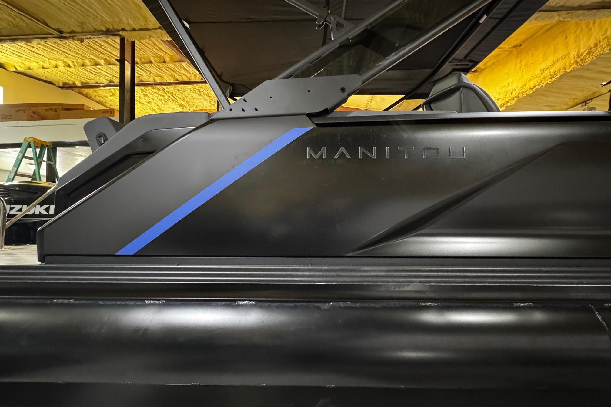 2025 Manitou Explore-9