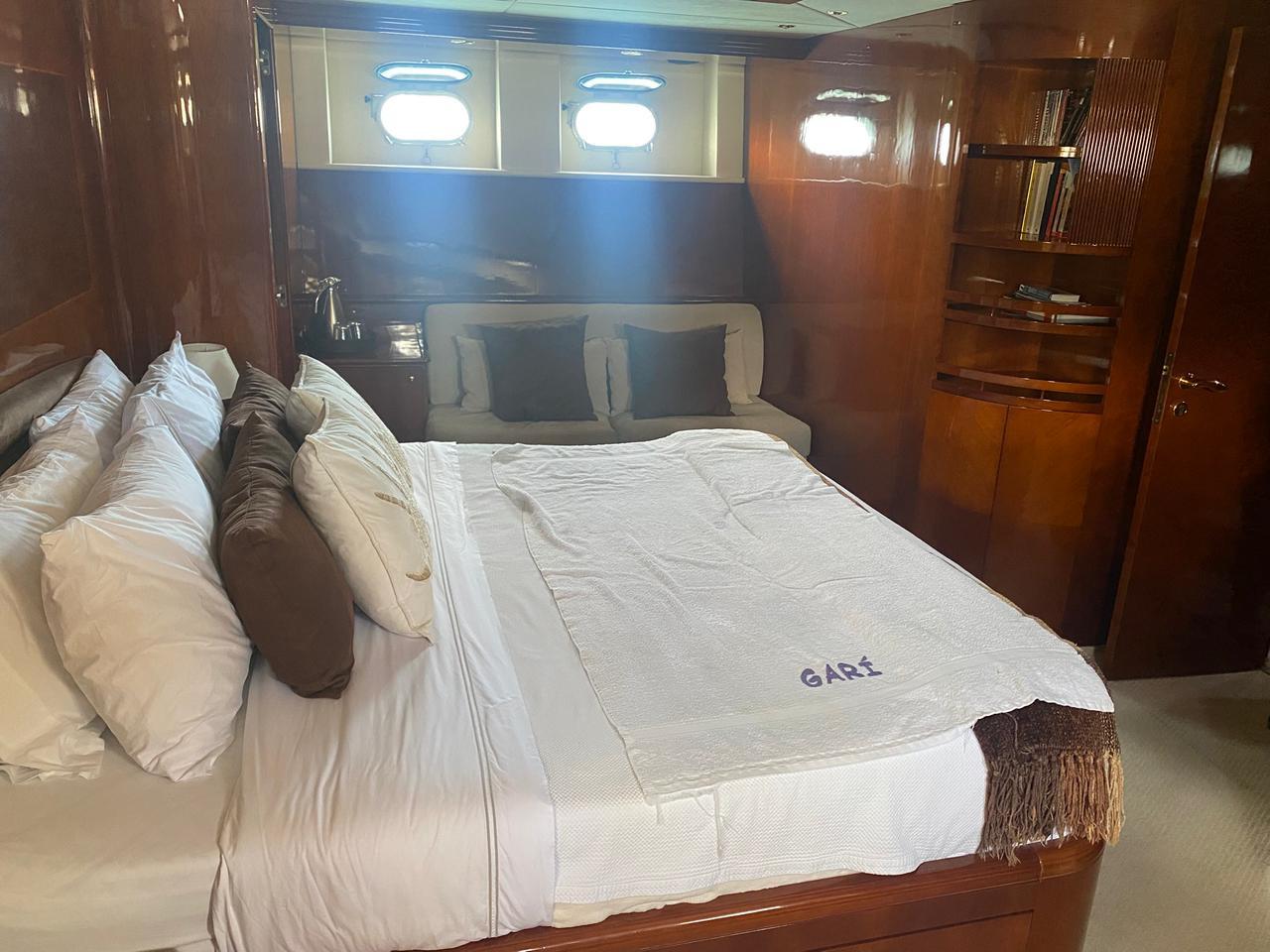 Azimut-90/100 Jumbo Motoryacht 1998 -MX-9658101 | Thumbnail