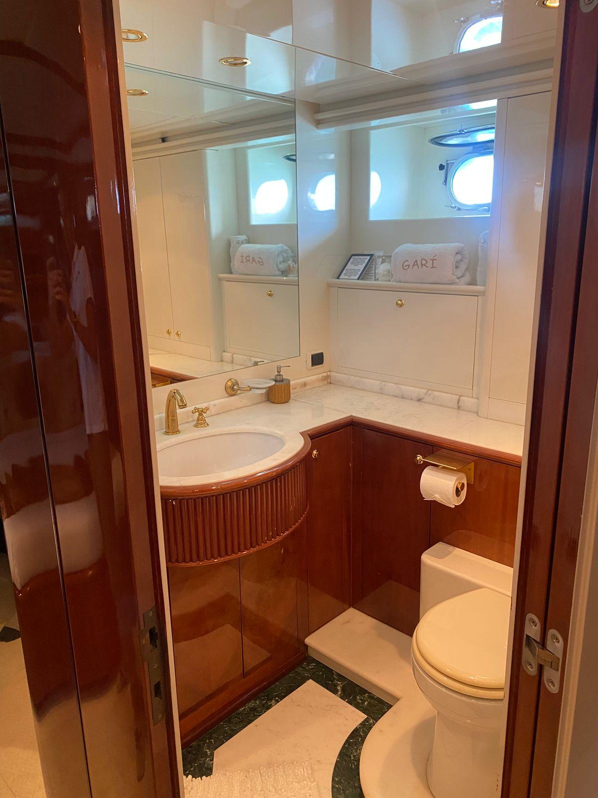 Azimut-90/100 Jumbo Motoryacht 1998 -MX-9658101 | Thumbnail