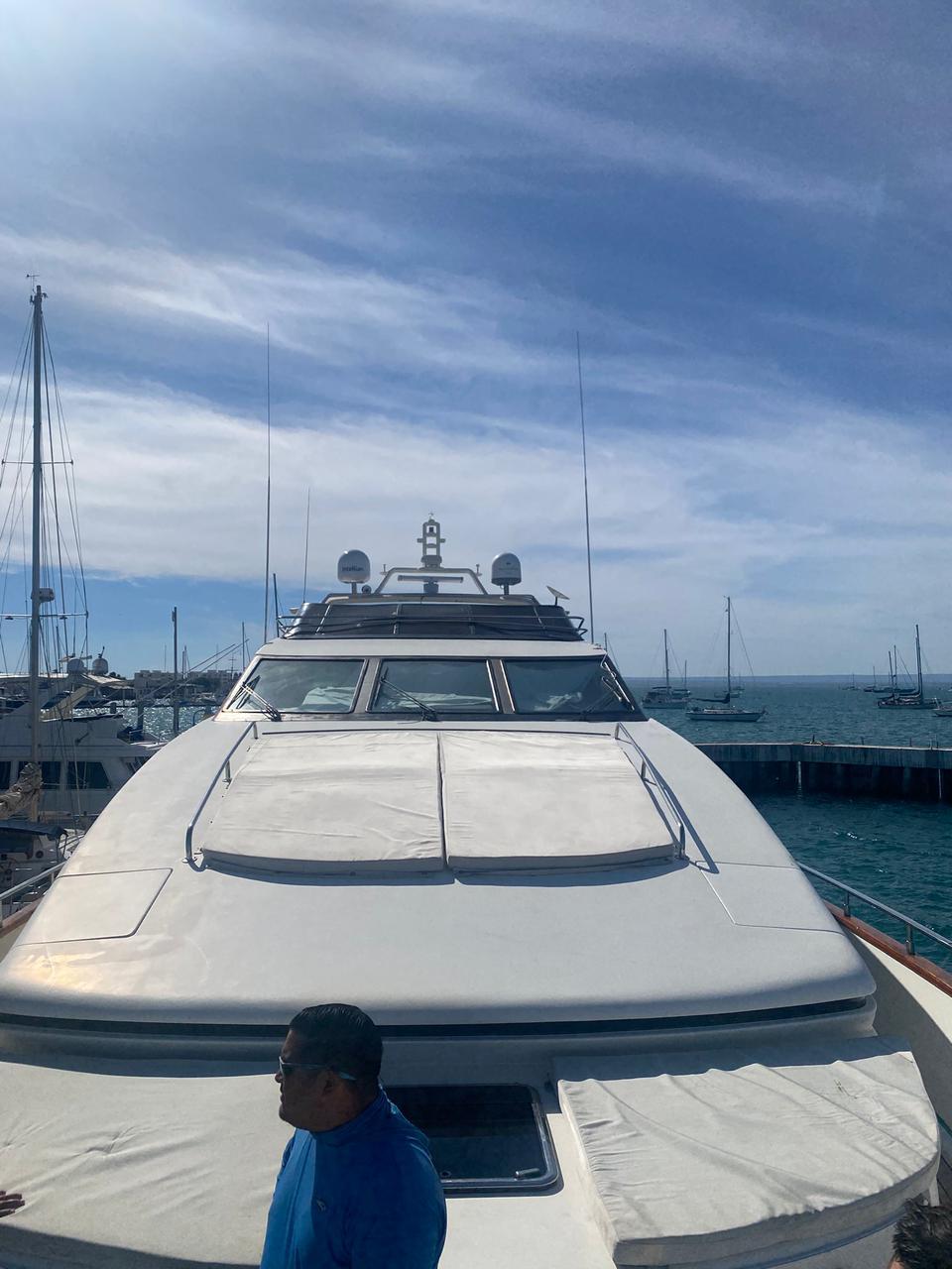 Azimut-90/100 Jumbo Motoryacht 1998 -MX-9658101 | Thumbnail
