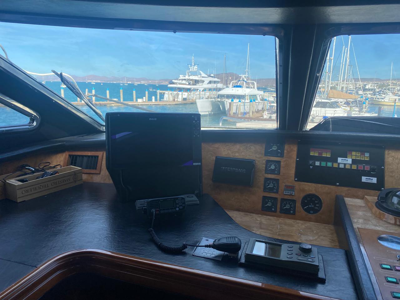 Azimut-90/100 Jumbo Motoryacht 1998 -MX-9658101 | Thumbnail