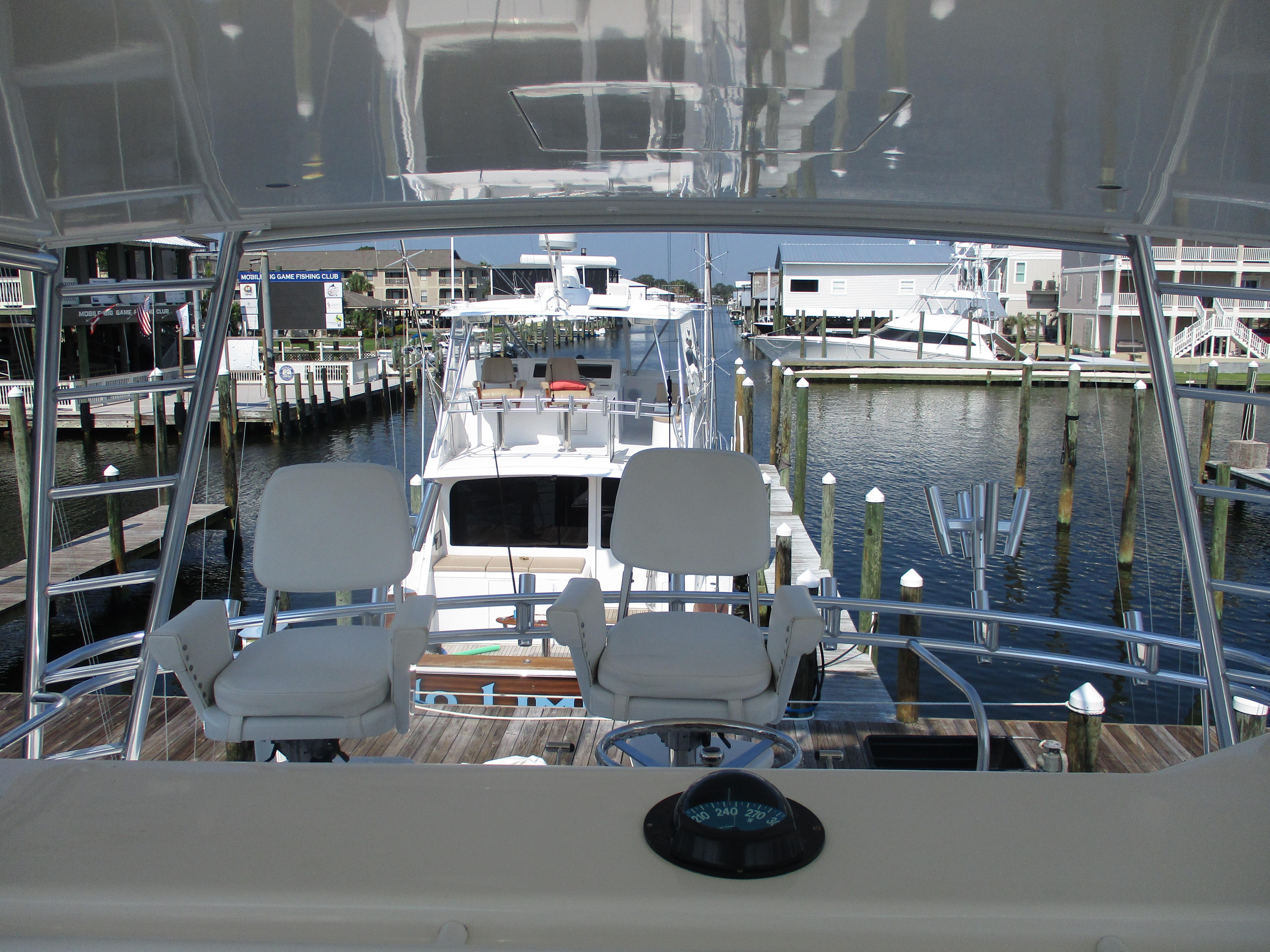 Bertram-60 Convertible 2000-Slick Nickel AL-US-9478101 | Thumbnail