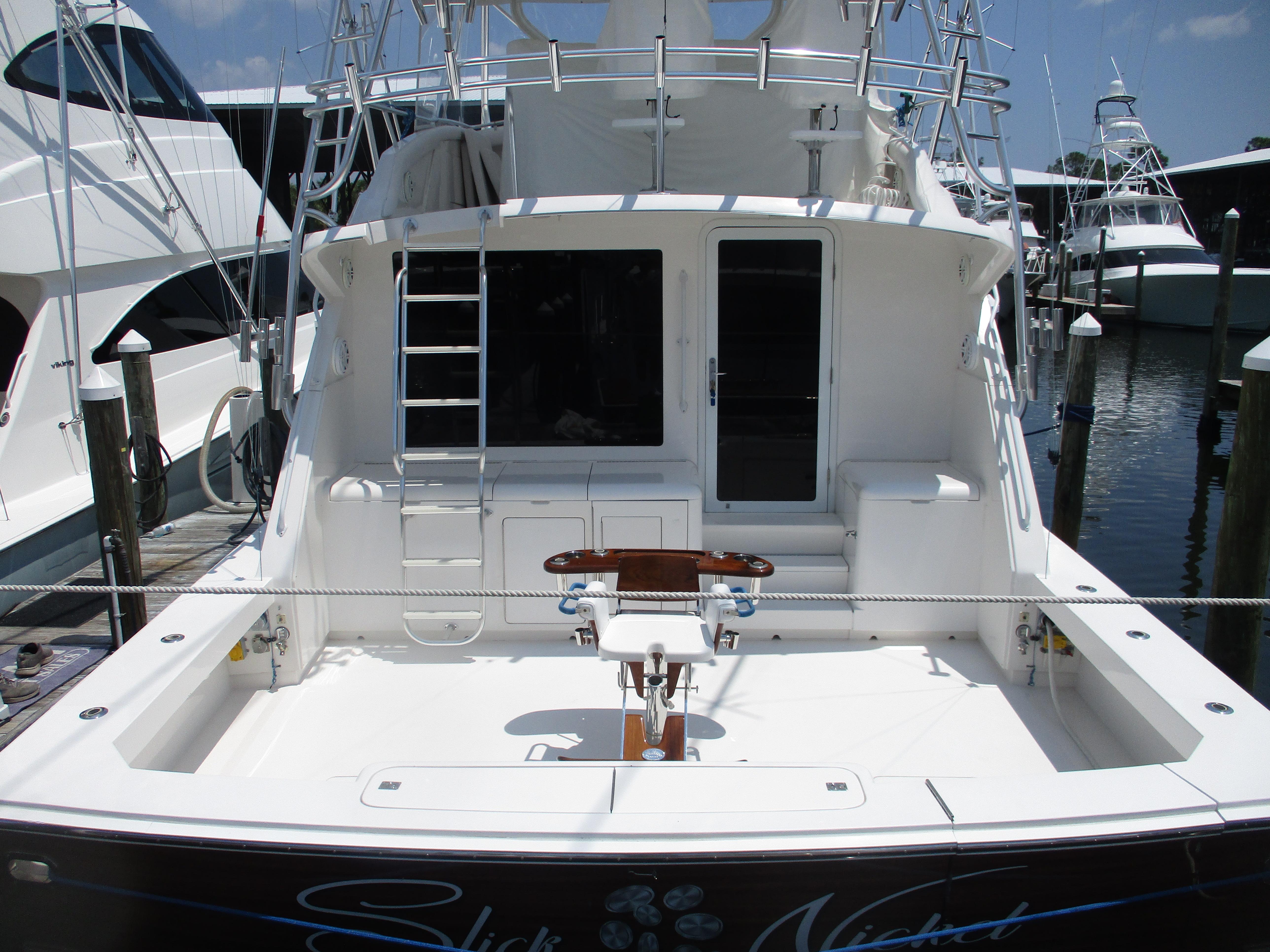 Bertram-60 Convertible 2000-Slick Nickel AL-US-9478101 | Thumbnail