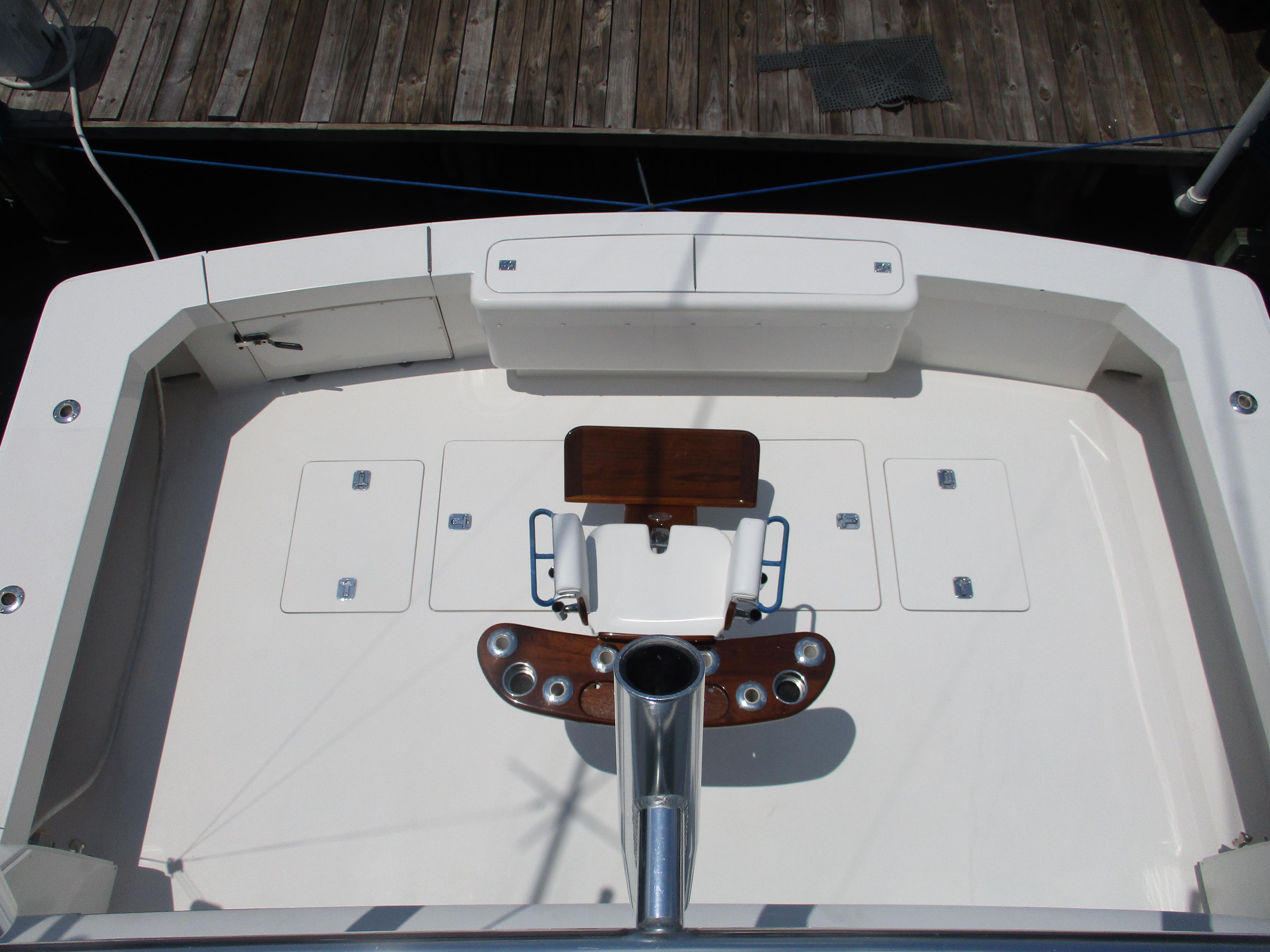 Bertram-60 Convertible 2000-Slick Nickel AL-US-9478101 | Thumbnail
